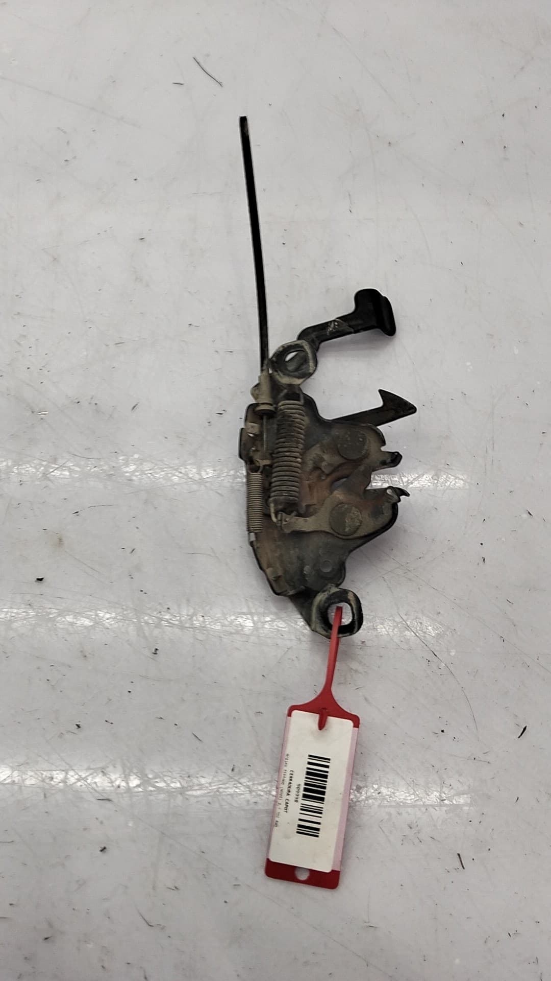 Cerradura capot NISSAN TERRANO (WD21) 2