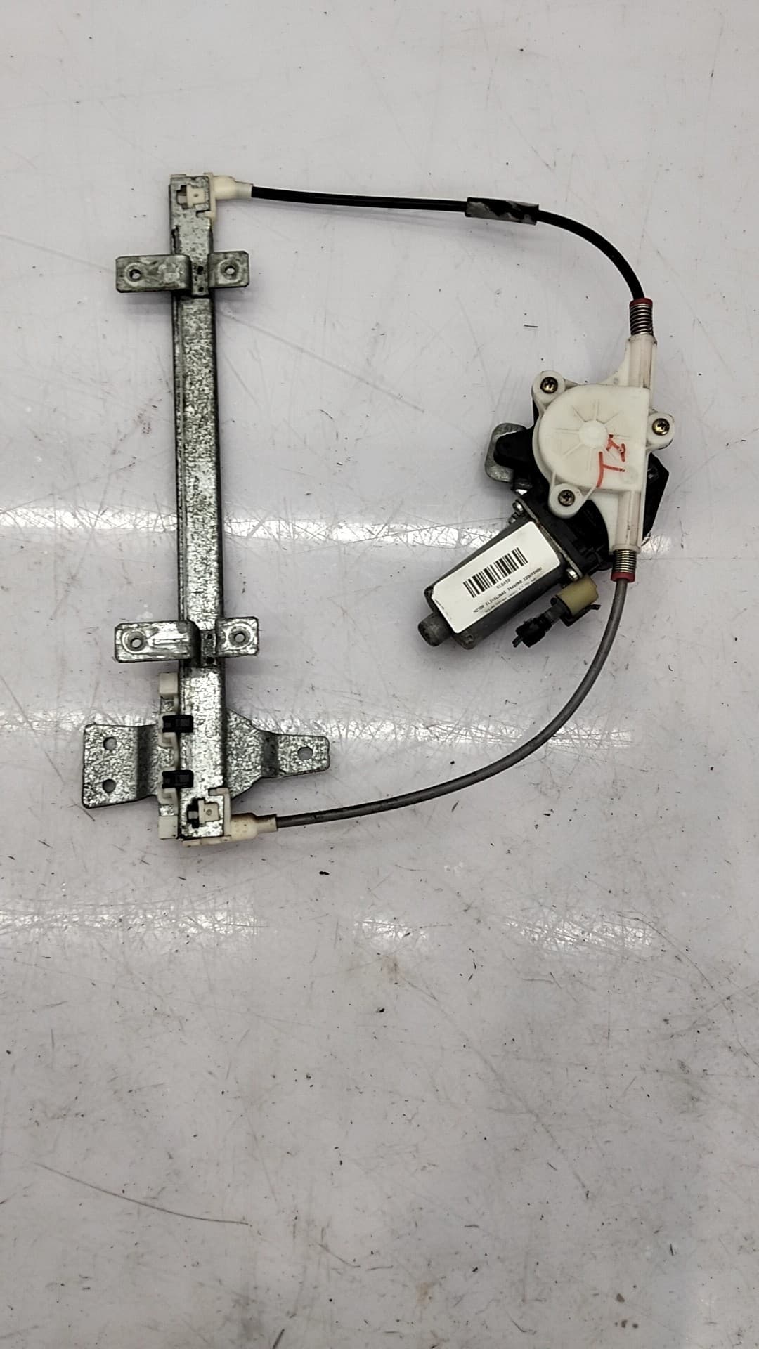 Motor elevalunas trasero izquierdo NISSAN TERRANO (WD21)