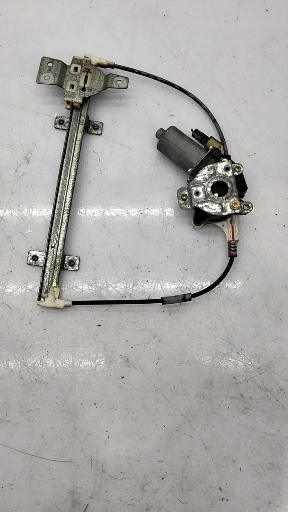 Motor elevalunas trasero izquierdo NISSAN TERRANO (WD21) 2