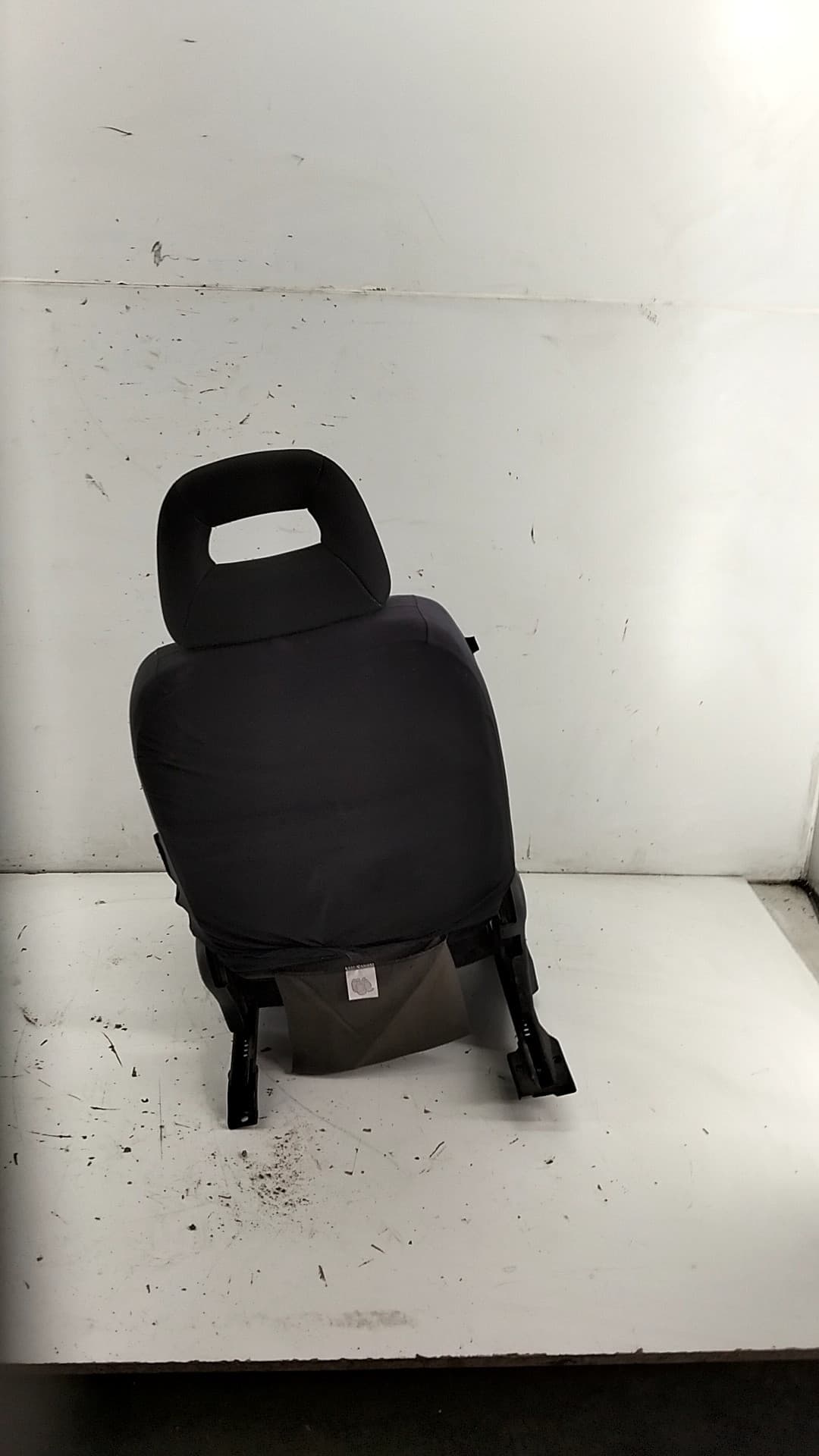 Asiento delantero derecho NISSAN TERRANO (WD21) 4