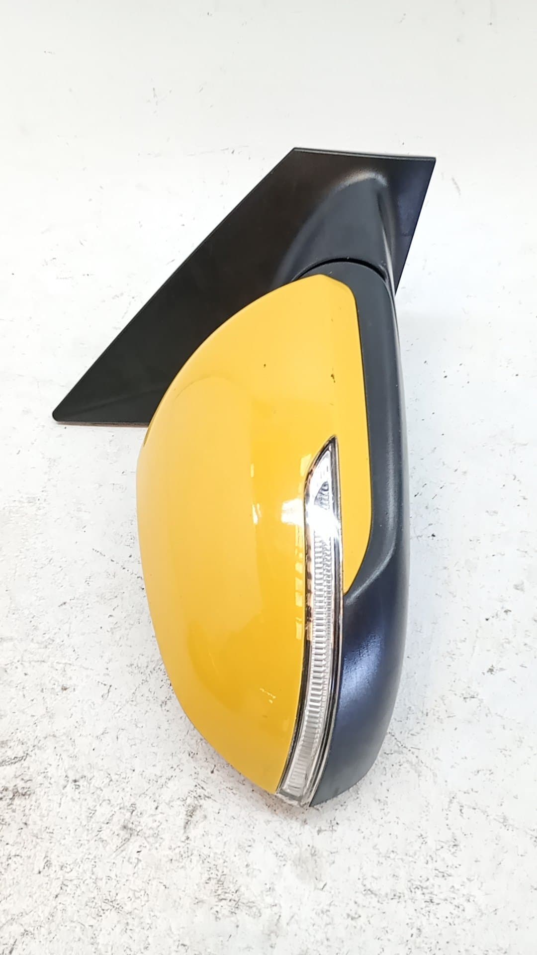 Retrovisor derecho KIA STONIC 3