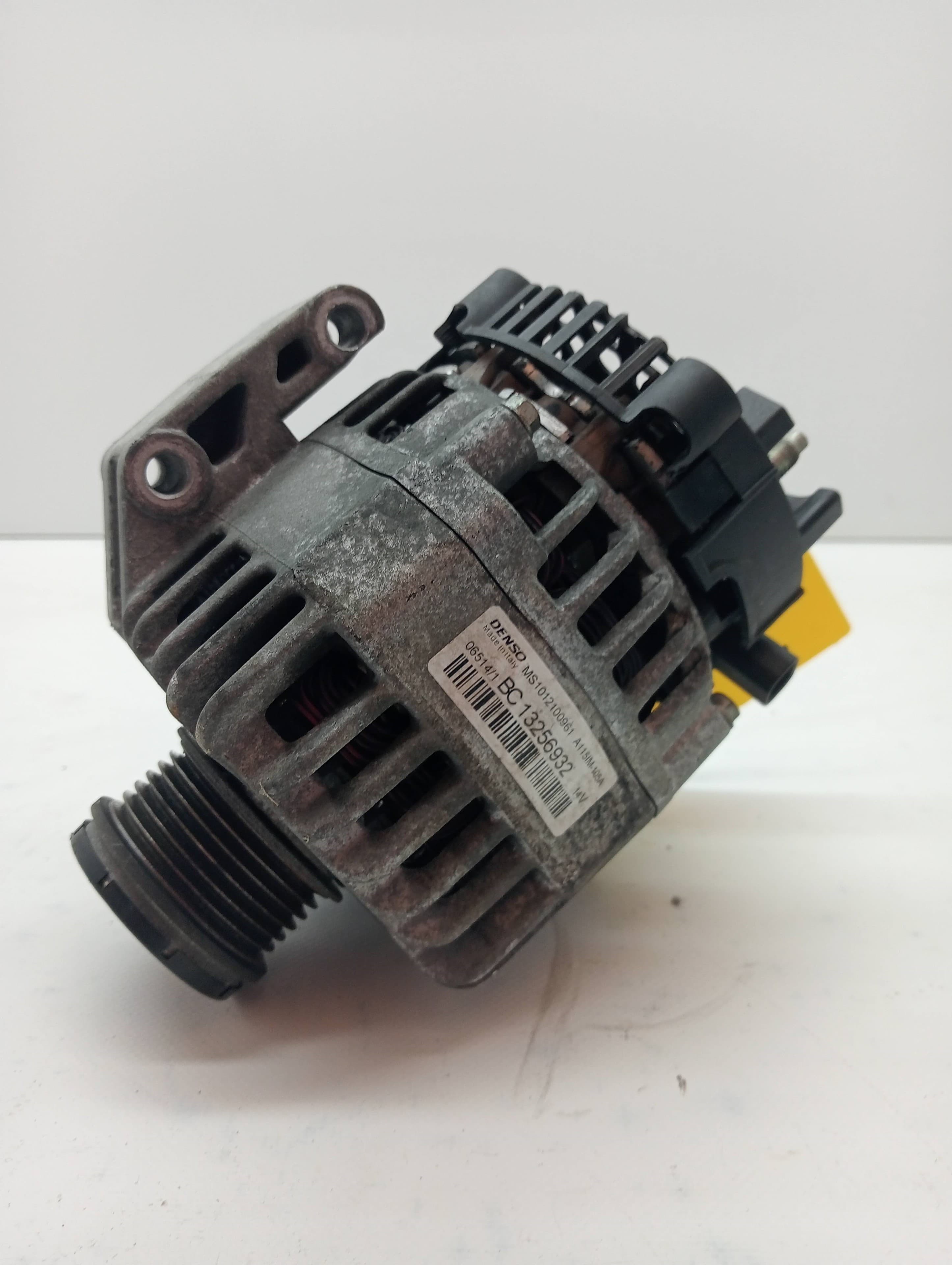 Alternador OPEL CORSA D 3