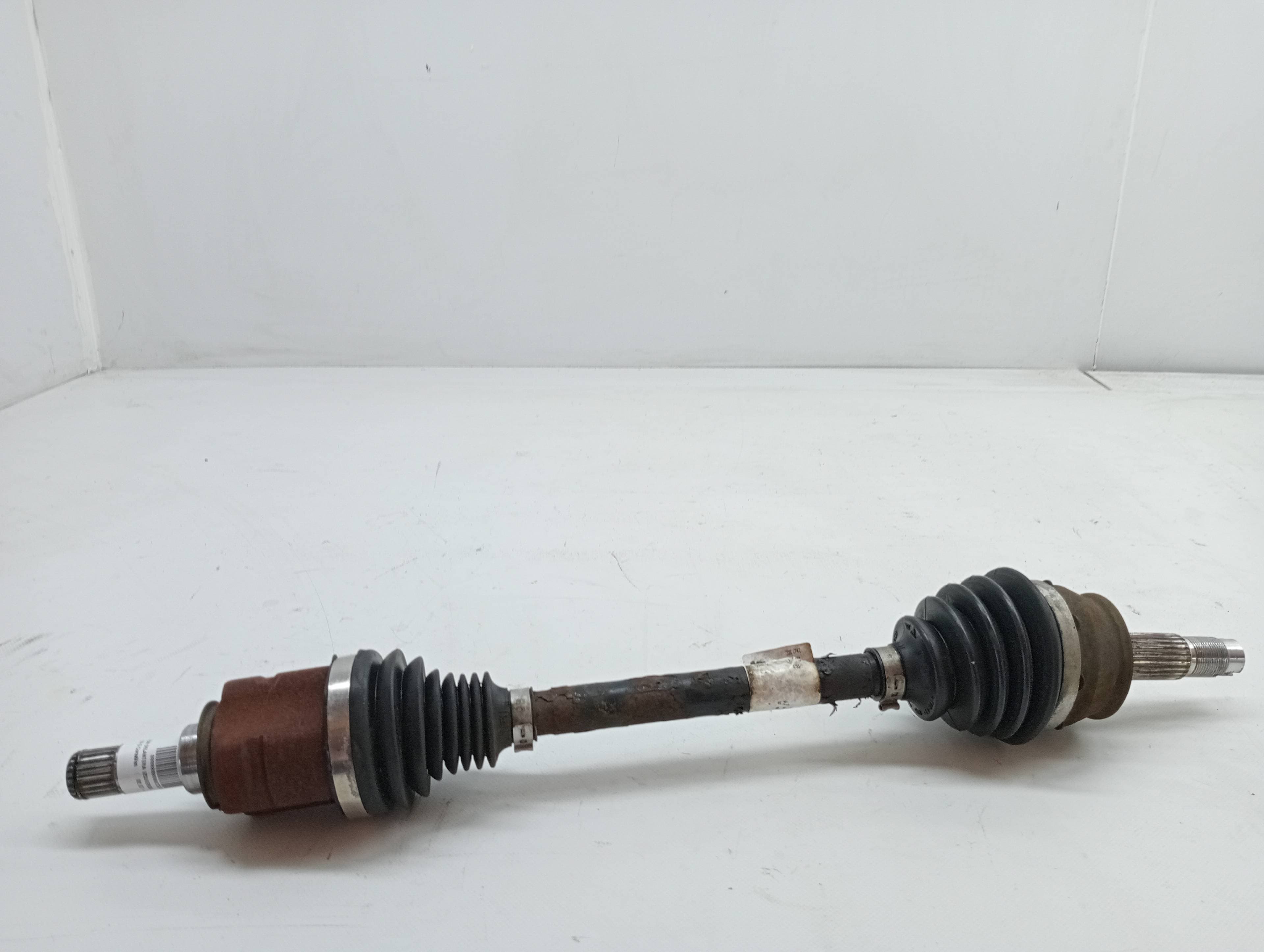 Transmision delantera izquierda OPEL CORSA D