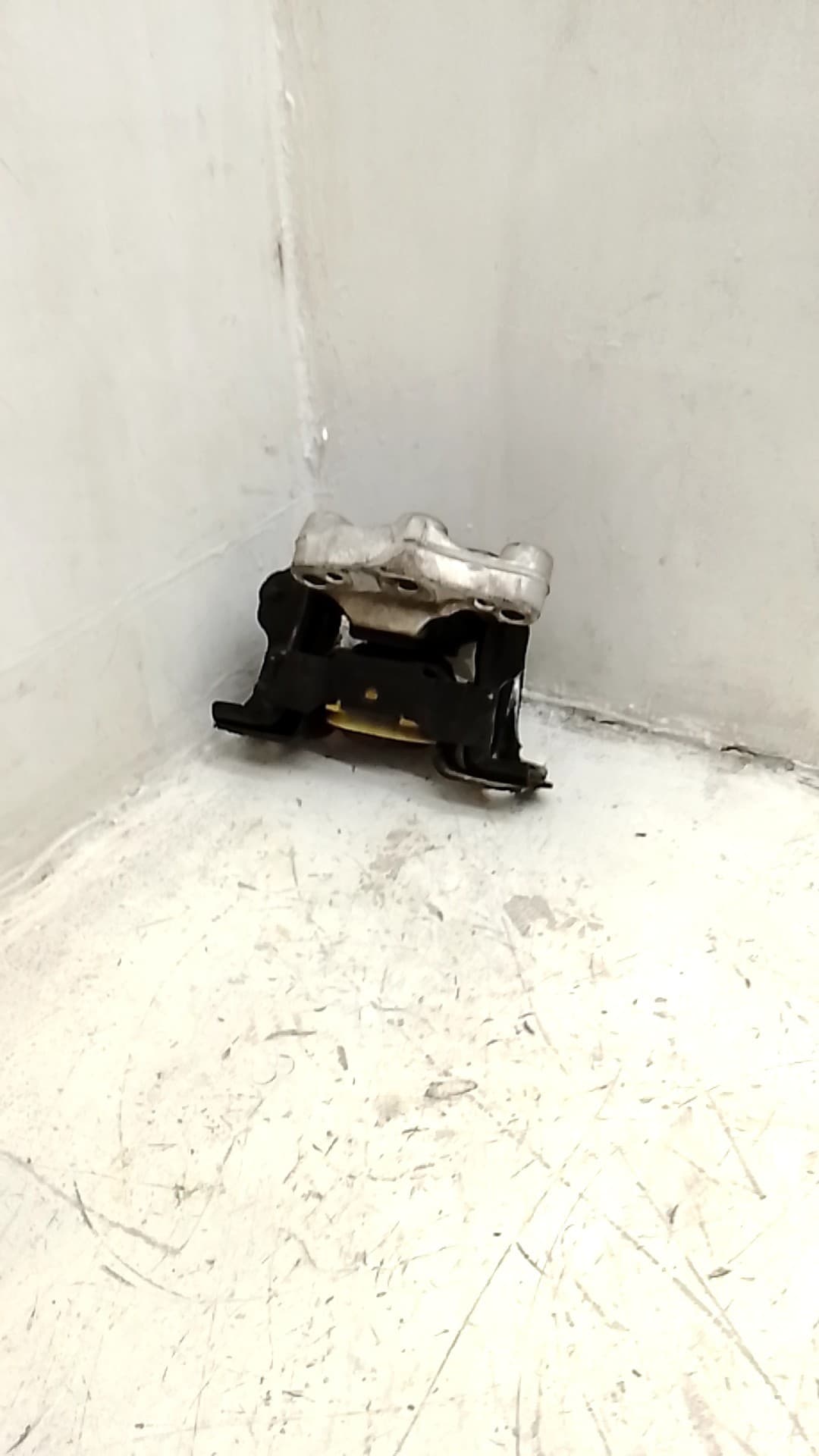 Soporte motor CITROEN C4 CACTUS 2