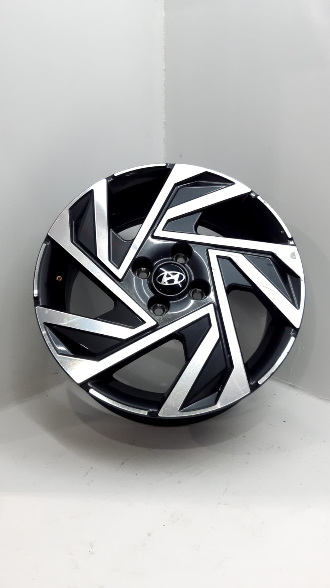 Llanta HYUNDAI I20 ACTIVE