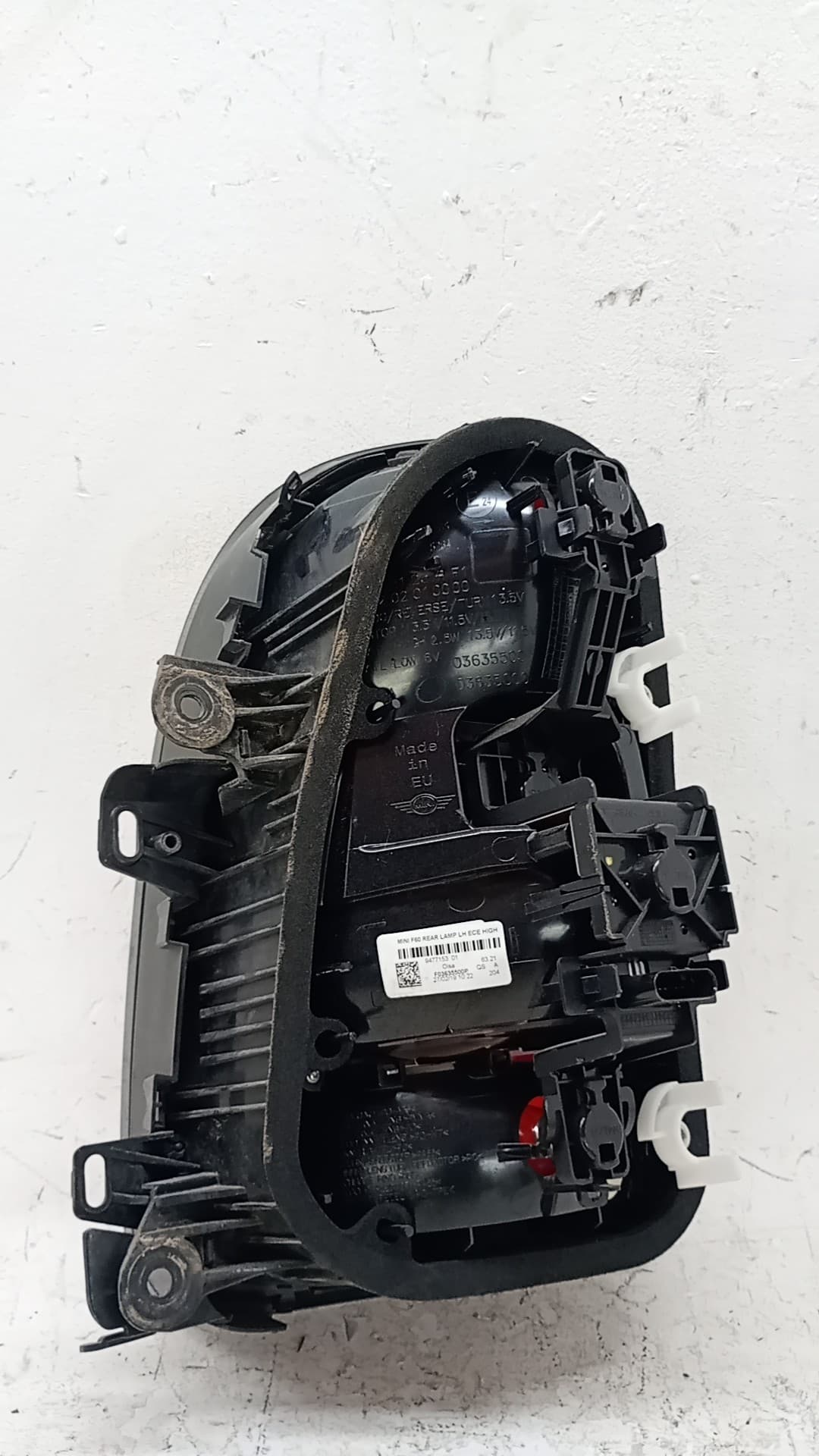 Piloto trasero izquierdo MINI 4