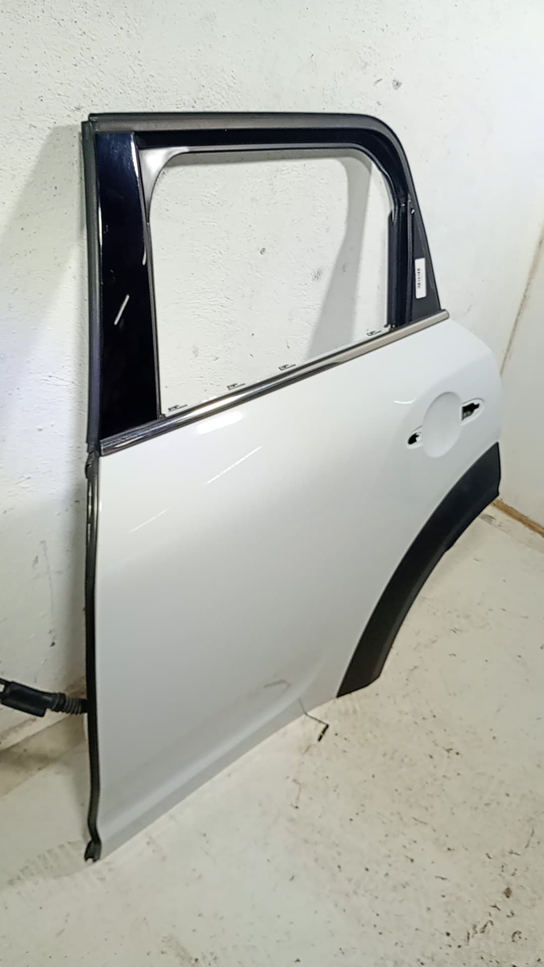 Puerta trasera izquierda MINI 4