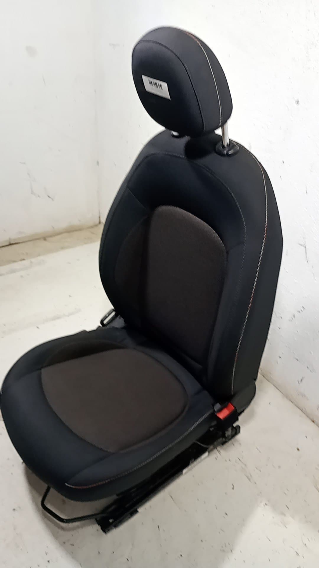 Asiento delantero derecho MINI 3