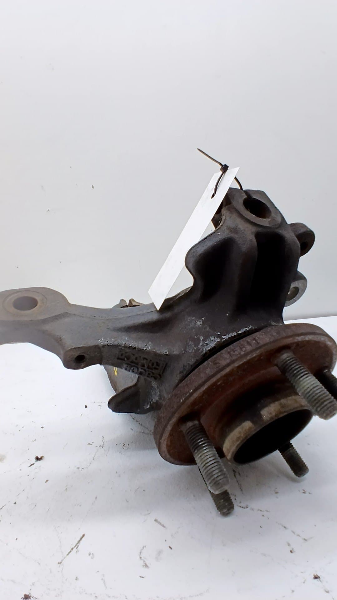 Mangueta delantera izquierda FORD C-MAX 4