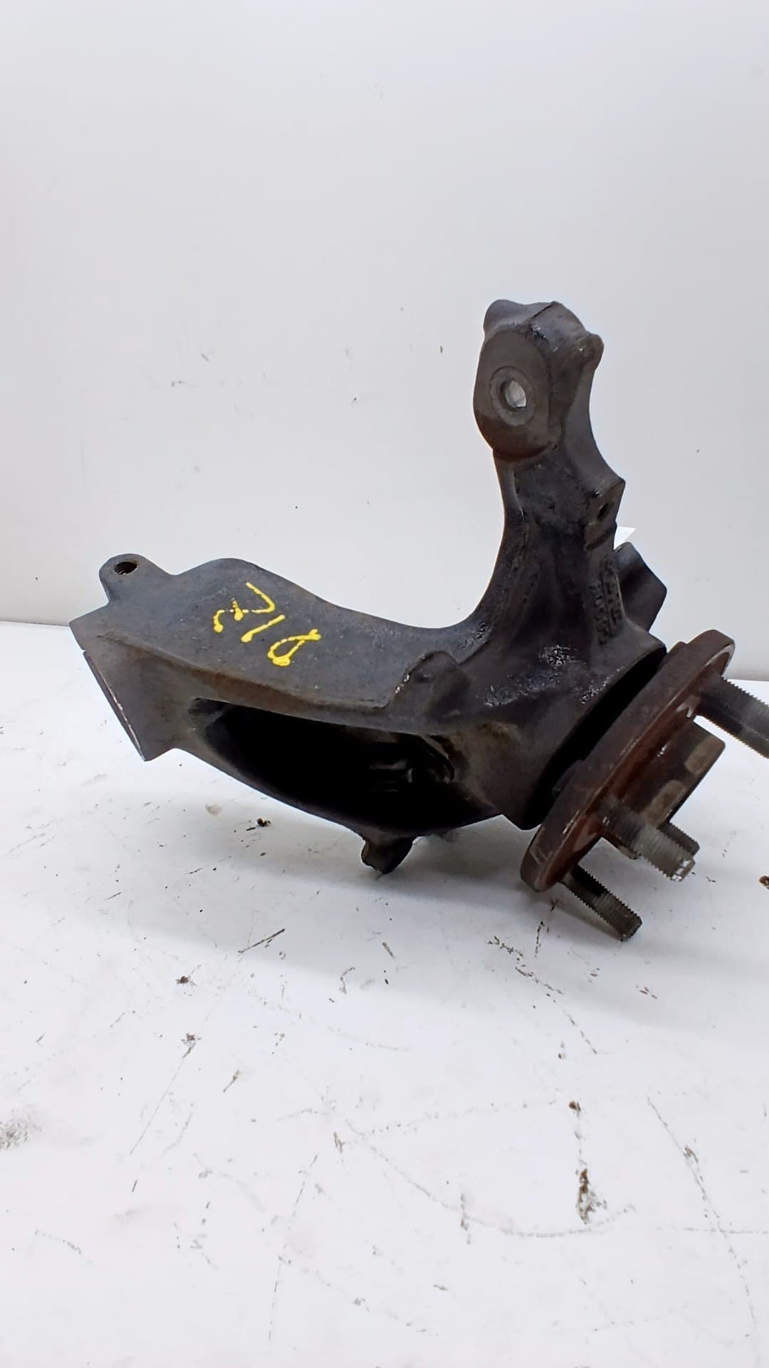 Mangueta delantera izquierda FORD C-MAX 3