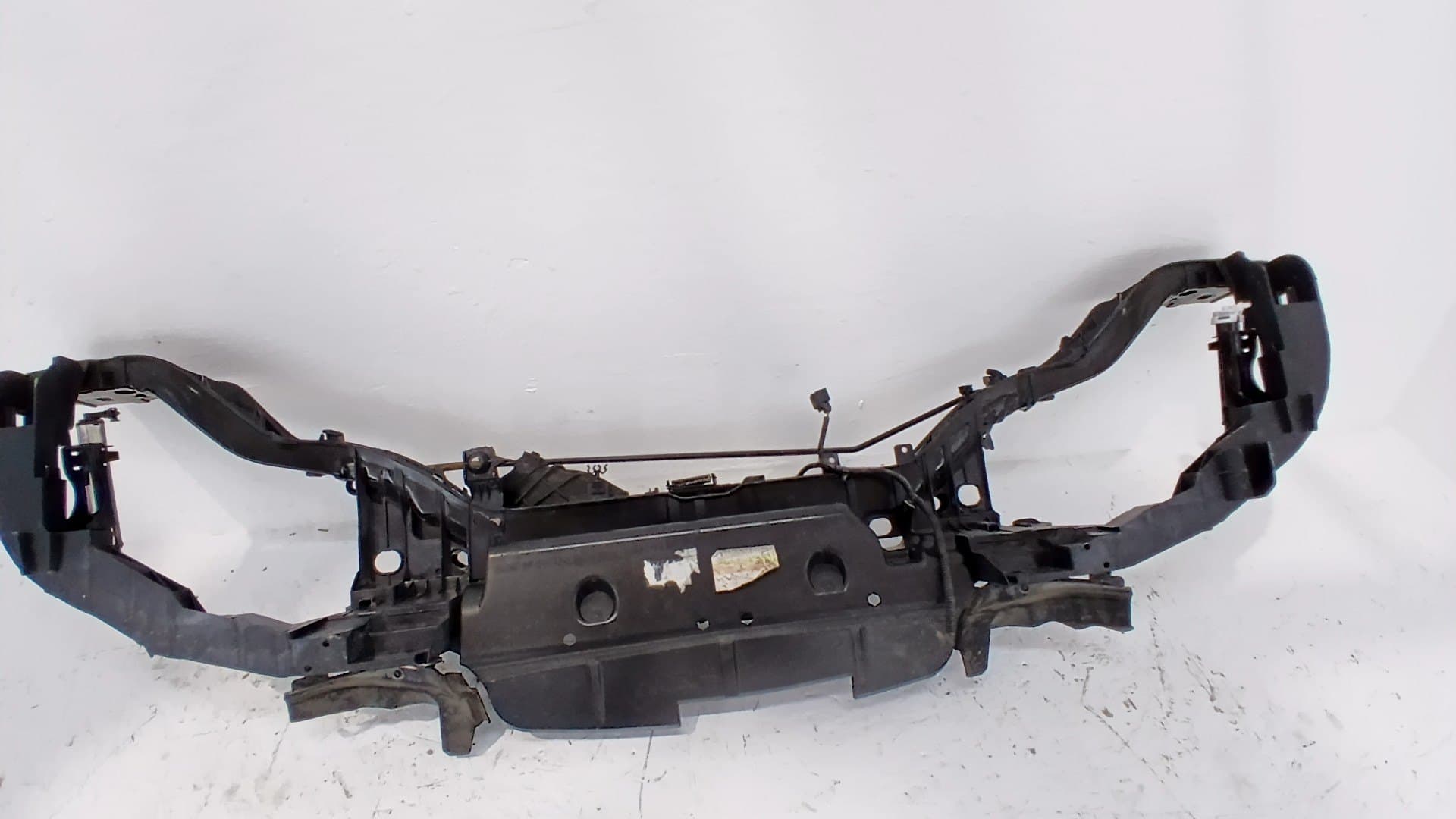 Refuerzo paragolpes delantero FORD C-MAX 4