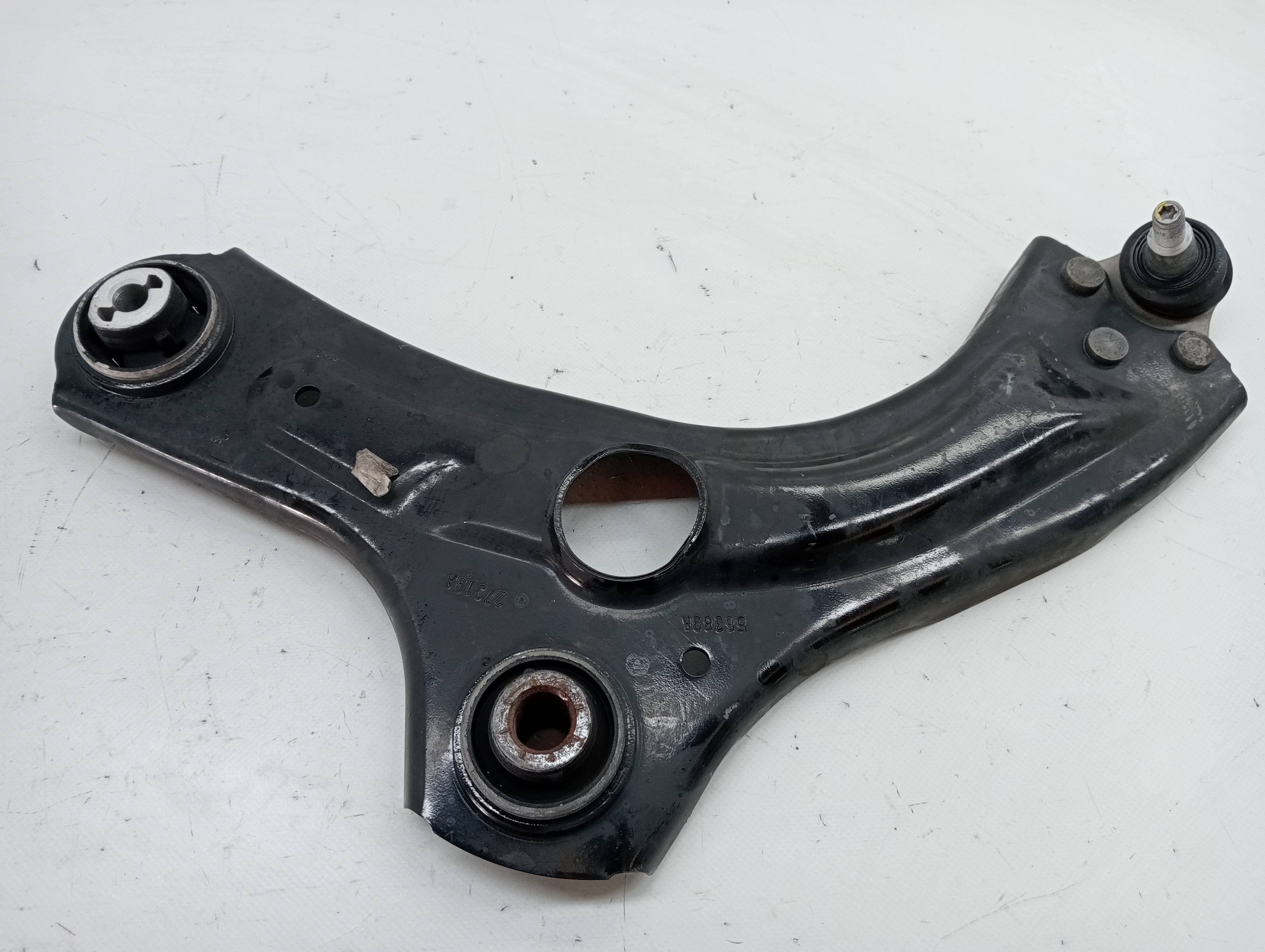 Brazo suspension inferior delantero izquierdo RENAULT CLIO IV 2