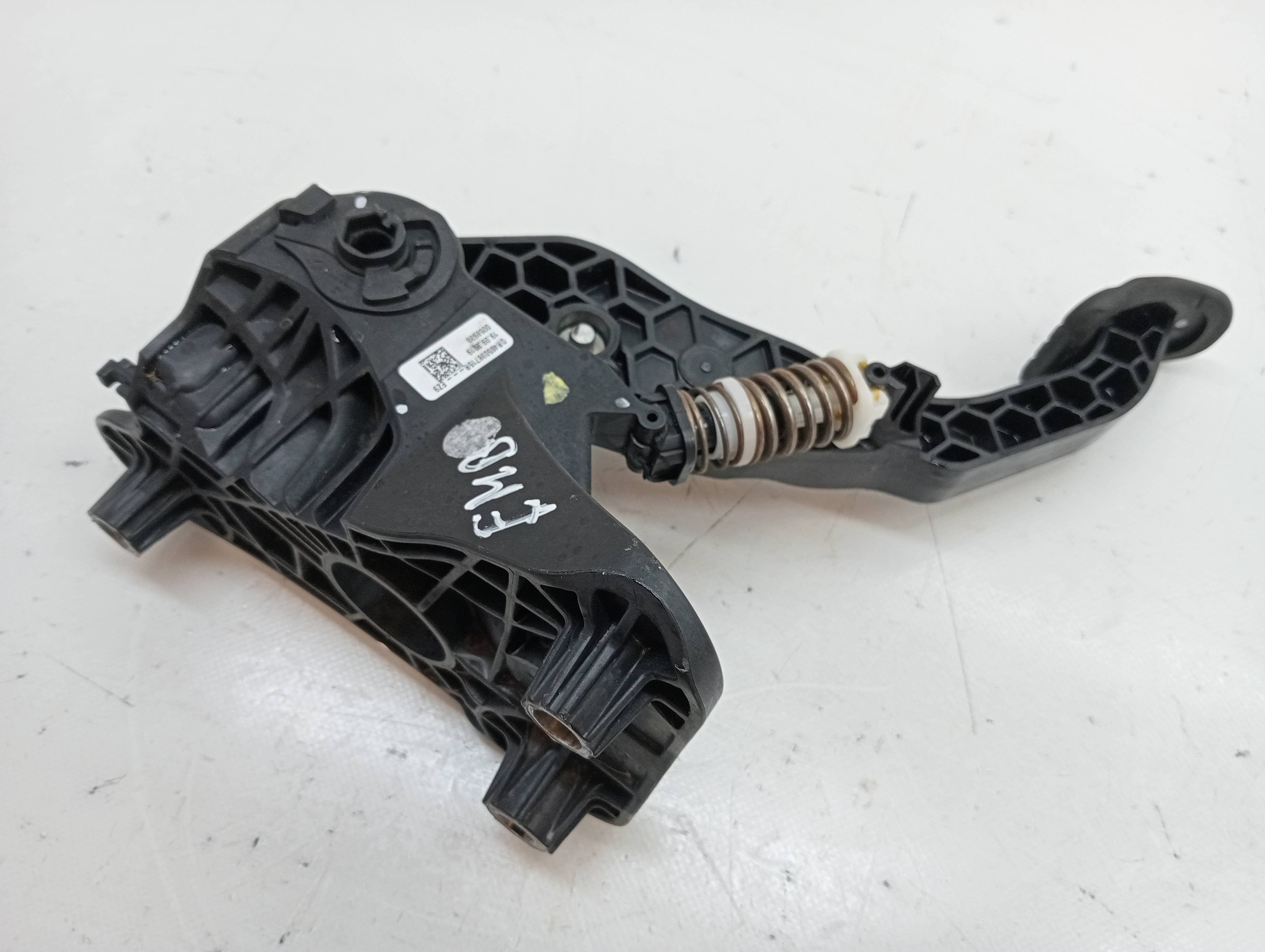 Pedal embrague RENAULT CLIO IV 2