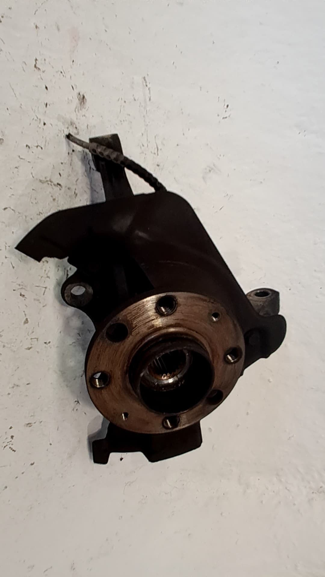 Mangueta delantera izquierda OPEL CORSA D