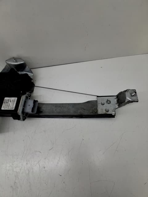 Elevalunas delantero izquierdo RENAULT CAPTUR 2
