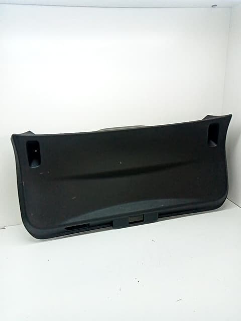 Guarnecido porton trasero RENAULT CAPTUR 2