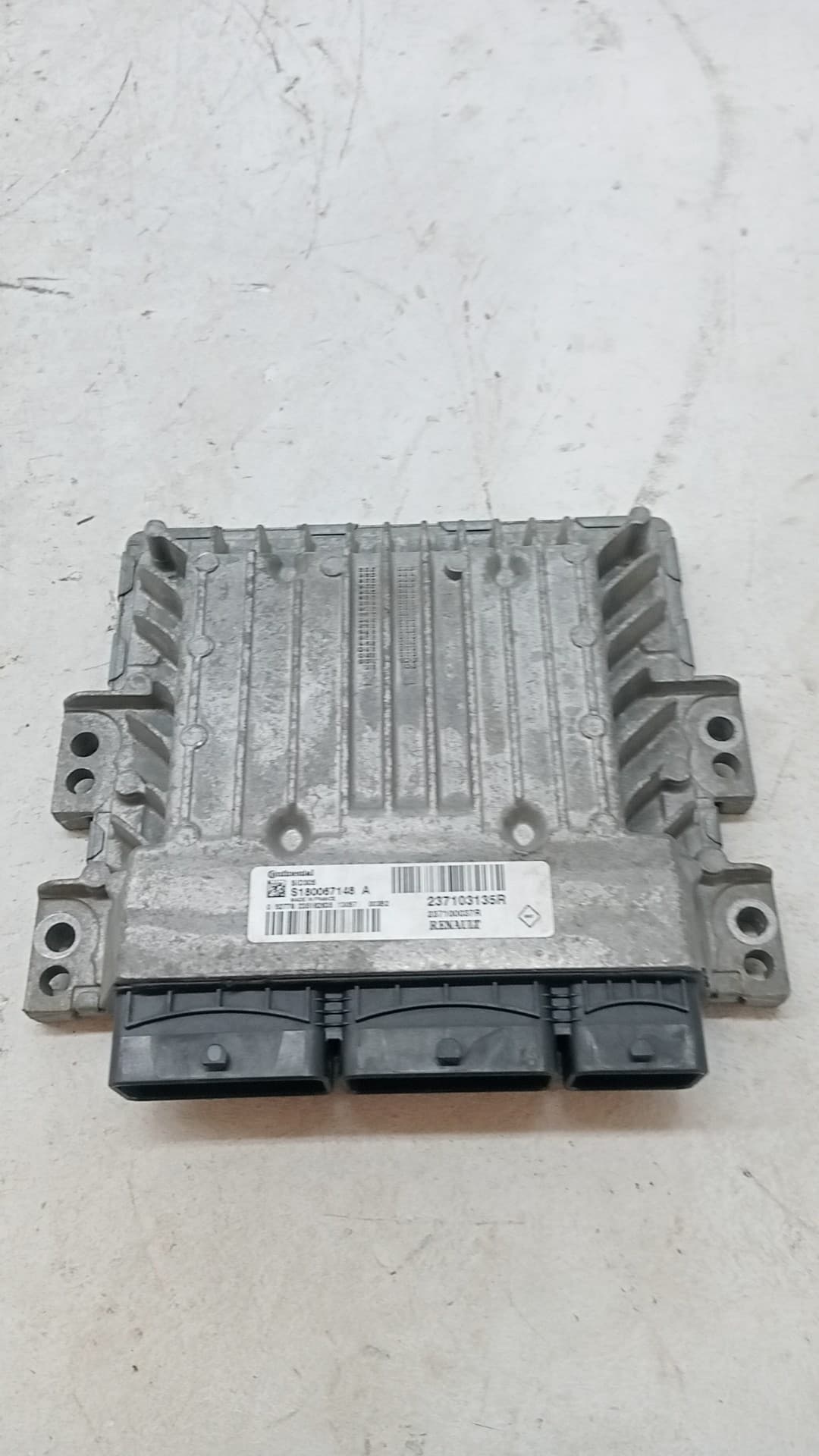Centralita motor uce RENAULT MEGANE III BERLINA 5 P