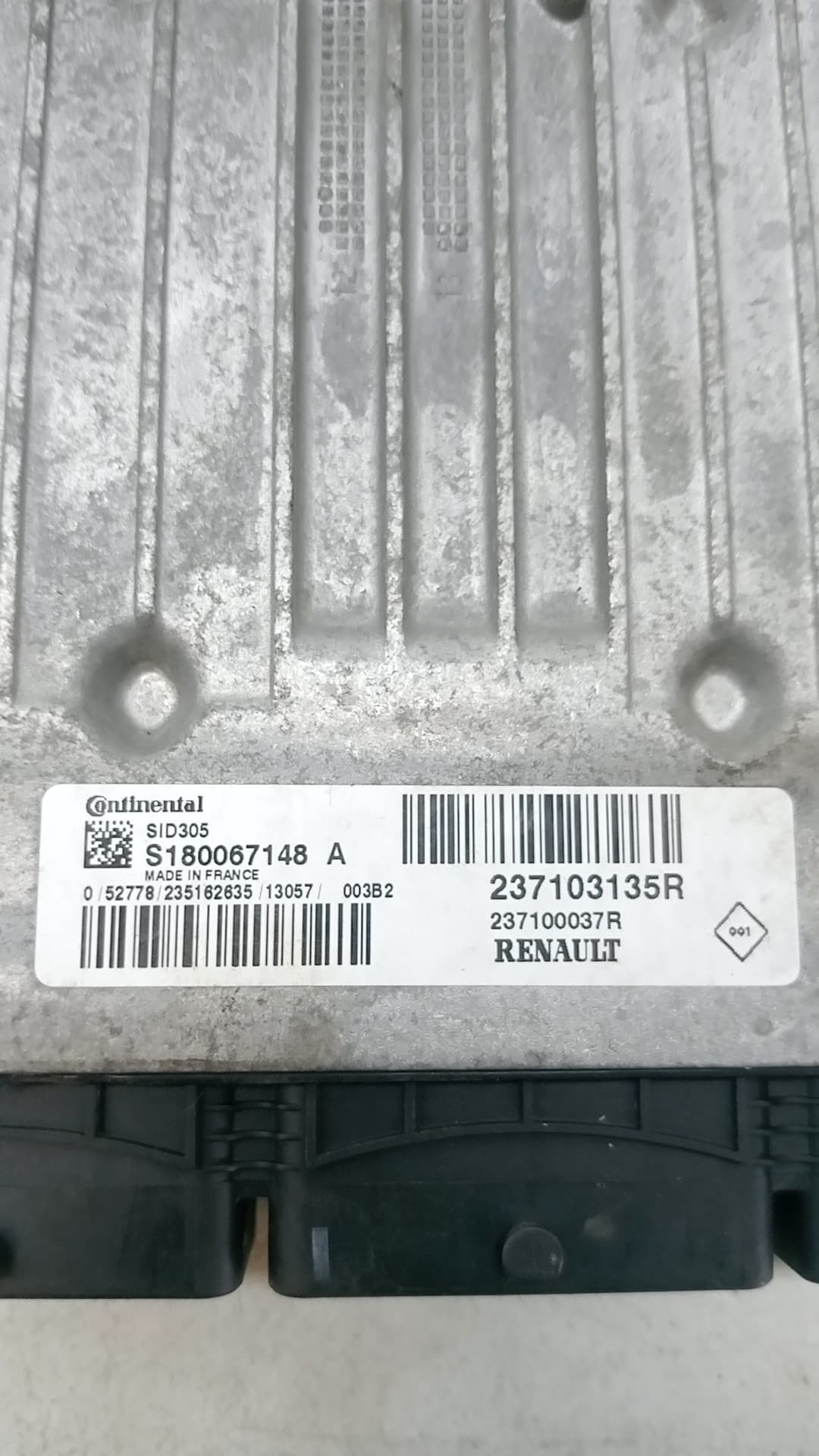 Centralita motor uce RENAULT MEGANE III BERLINA 5 P 2