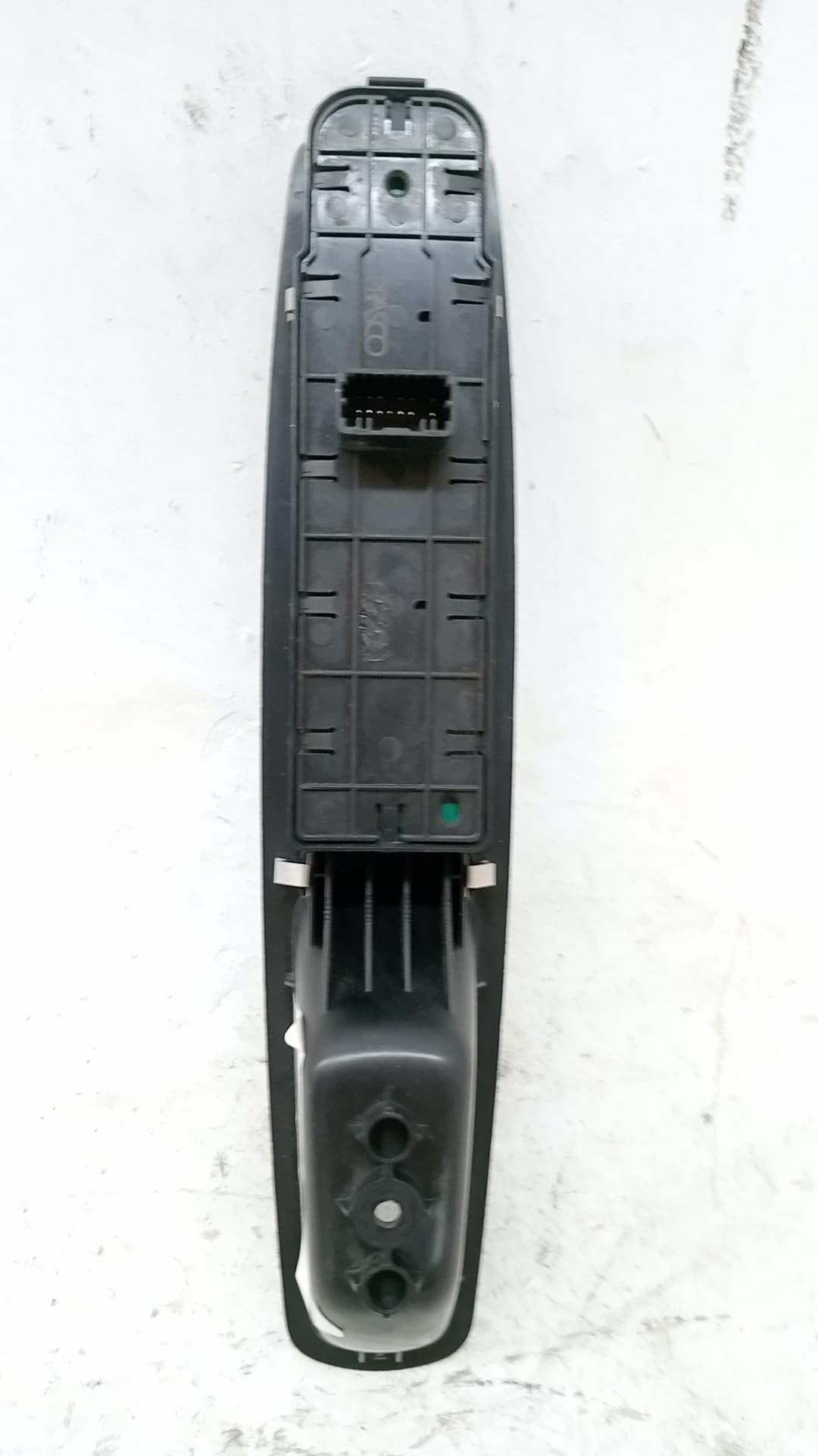 Mando elevalunas delantero izquierdo RENAULT MEGANE III BERLINA 5 P 2