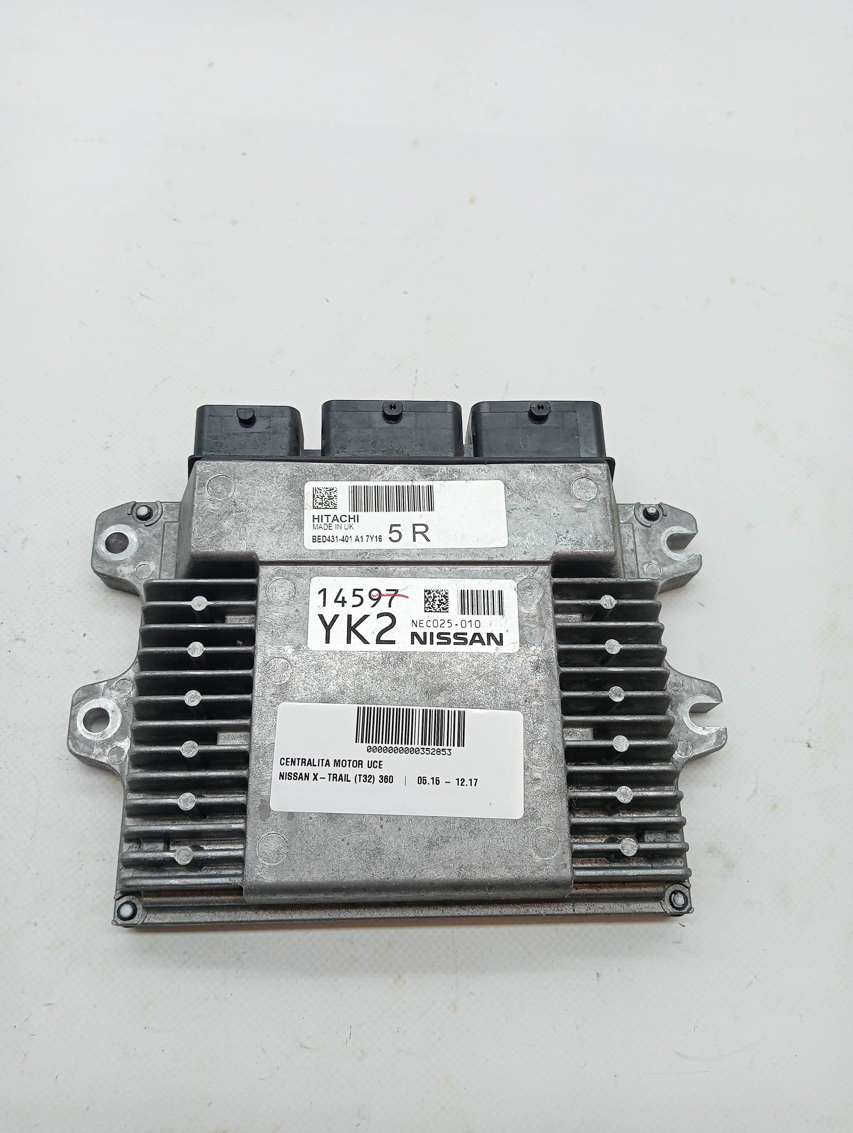 Centralita motor uce NISSAN X-TRAIL (T32)