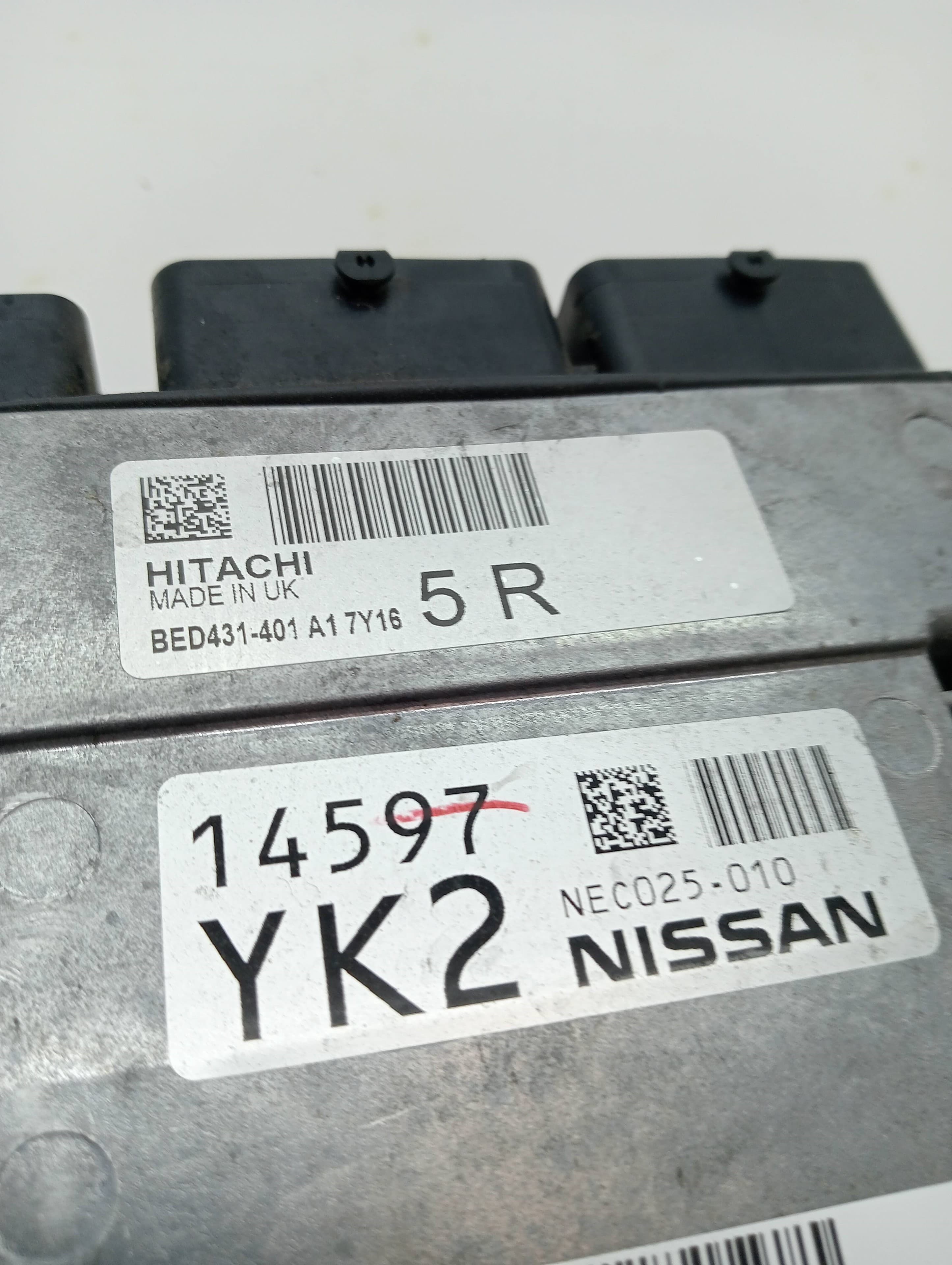 Centralita motor uce NISSAN X-TRAIL (T32) 4