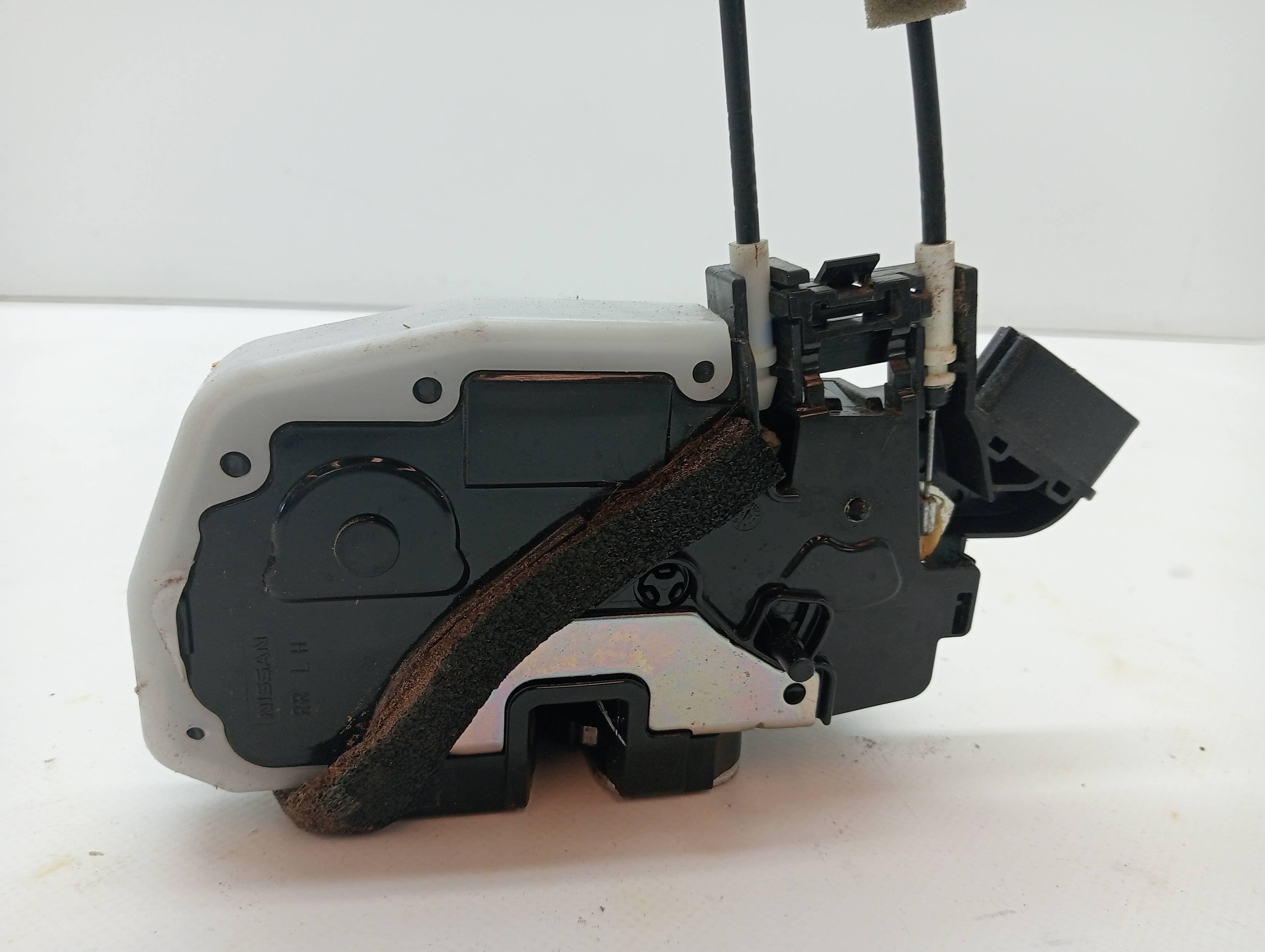 Cerradura puerta trasera izquierda NISSAN X-TRAIL (T32) 3