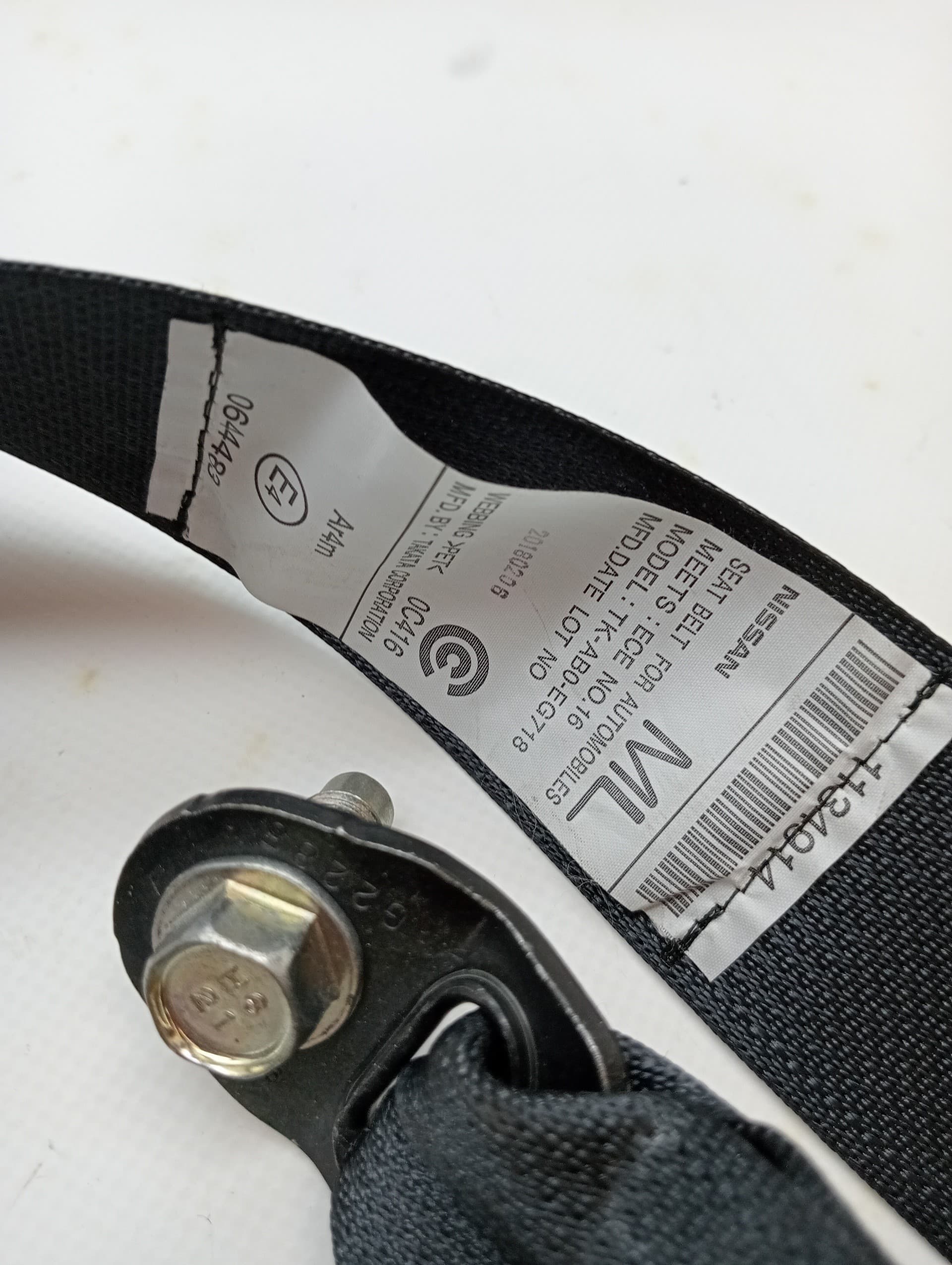 Cinturon seguridad trasero izquierdo NISSAN X-TRAIL (T32) 3
