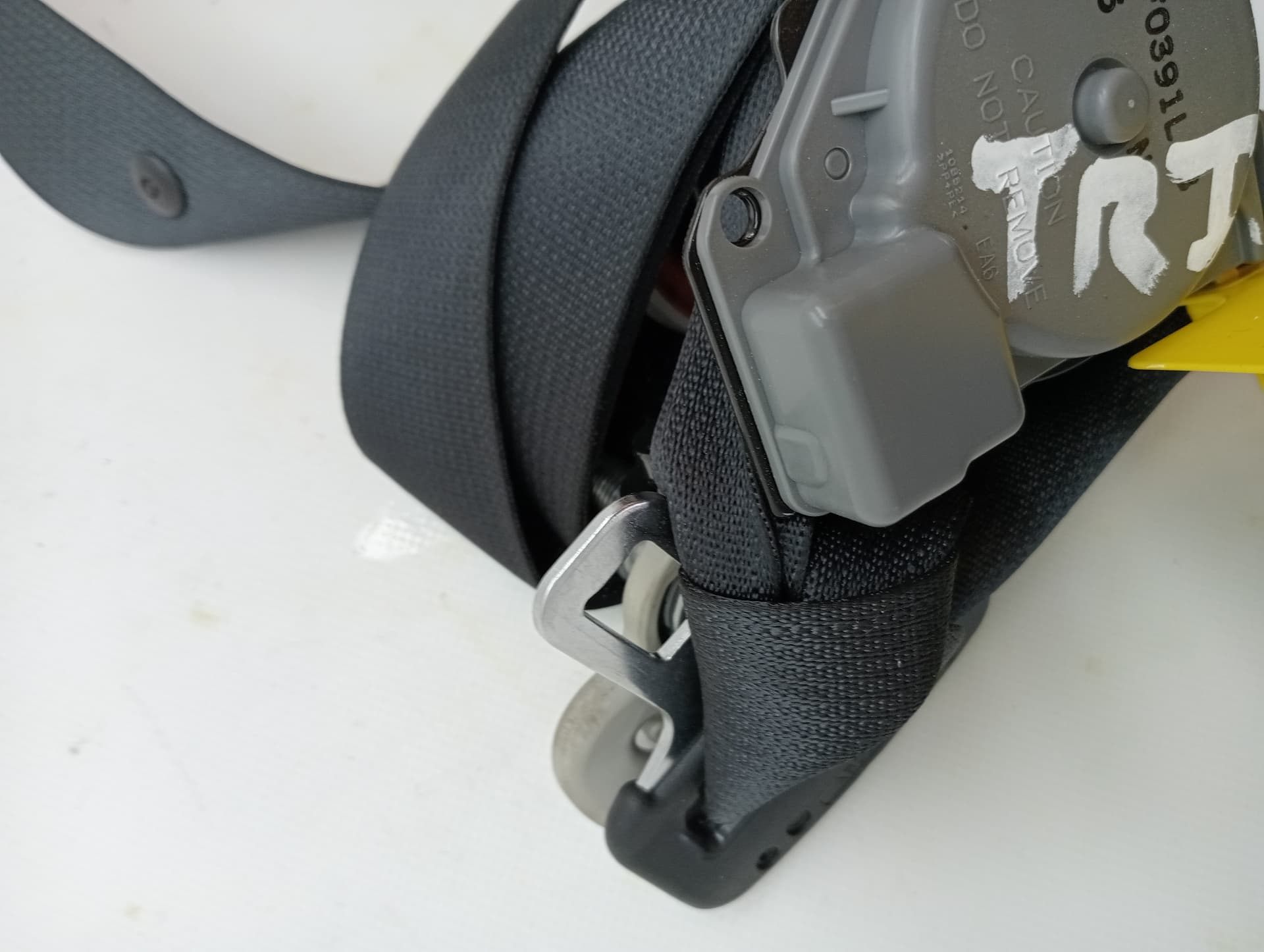 Cinturon seguridad trasero izquierdo NISSAN X-TRAIL (T32) 2