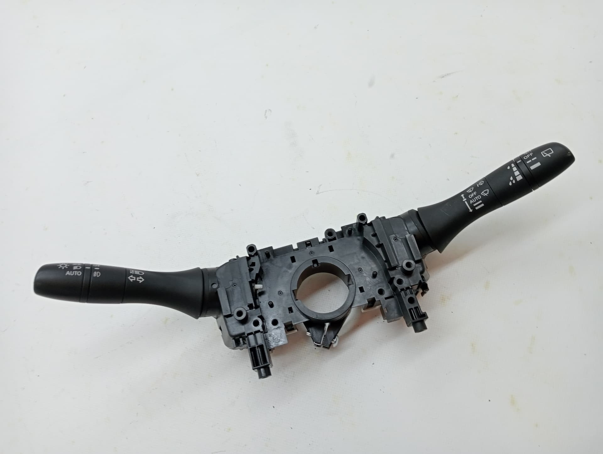 Mando multifuncion NISSAN X-TRAIL (T32) 3