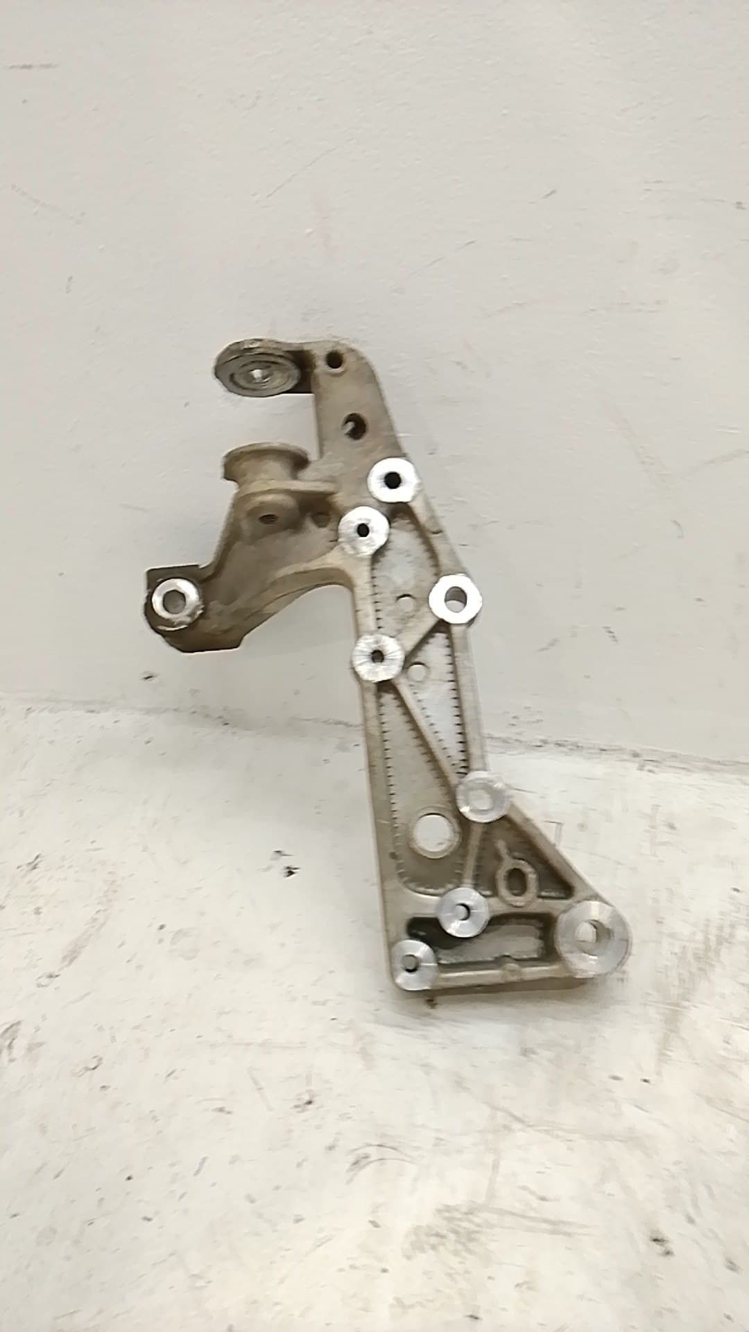 Soporte brazo suspension delantero derecho VOLKSWAGEN TOURAN FURGONETA/MONOVOLUMEN