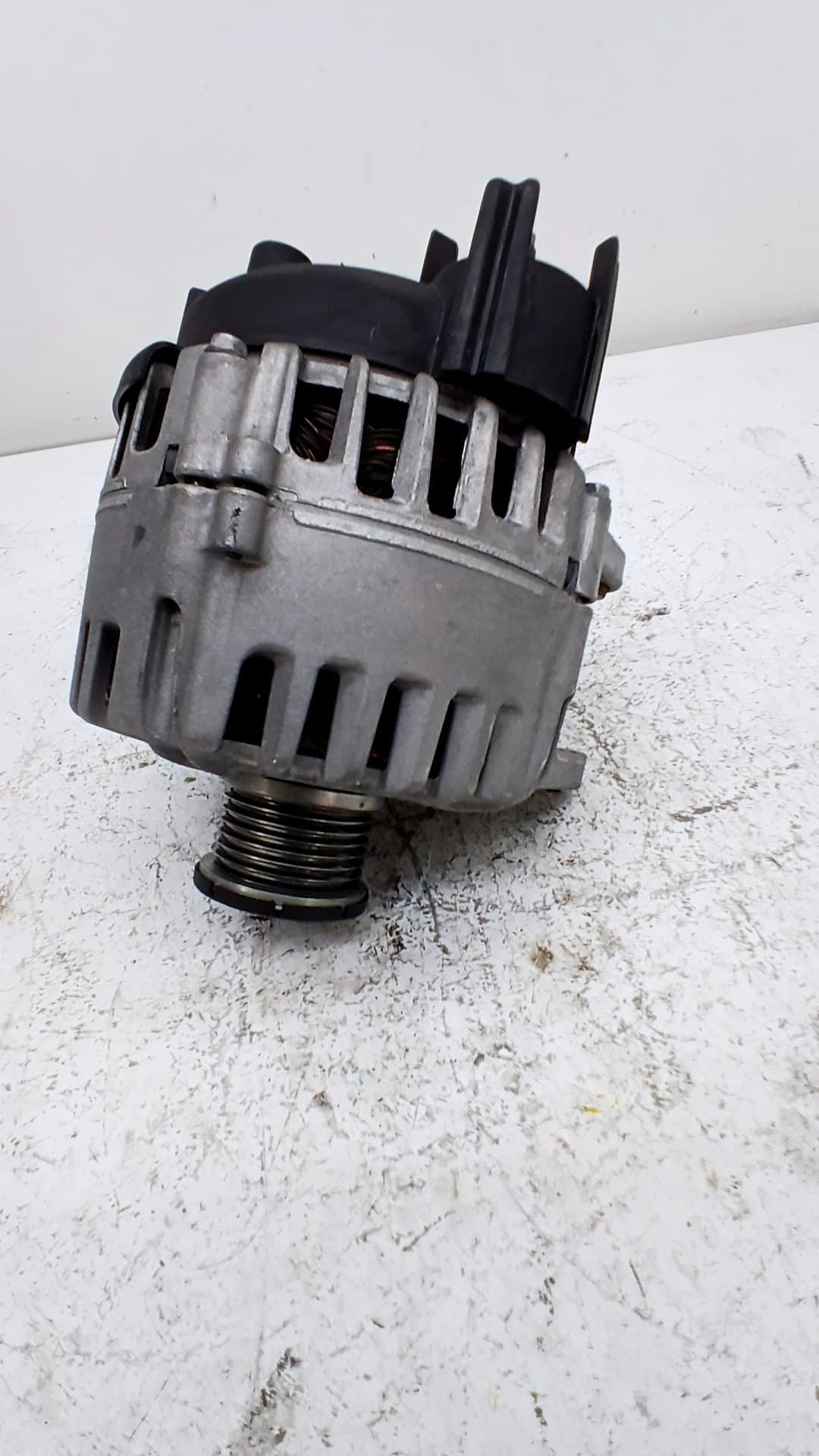 Alternador RENAULT MASTER IV FURGONETA 2