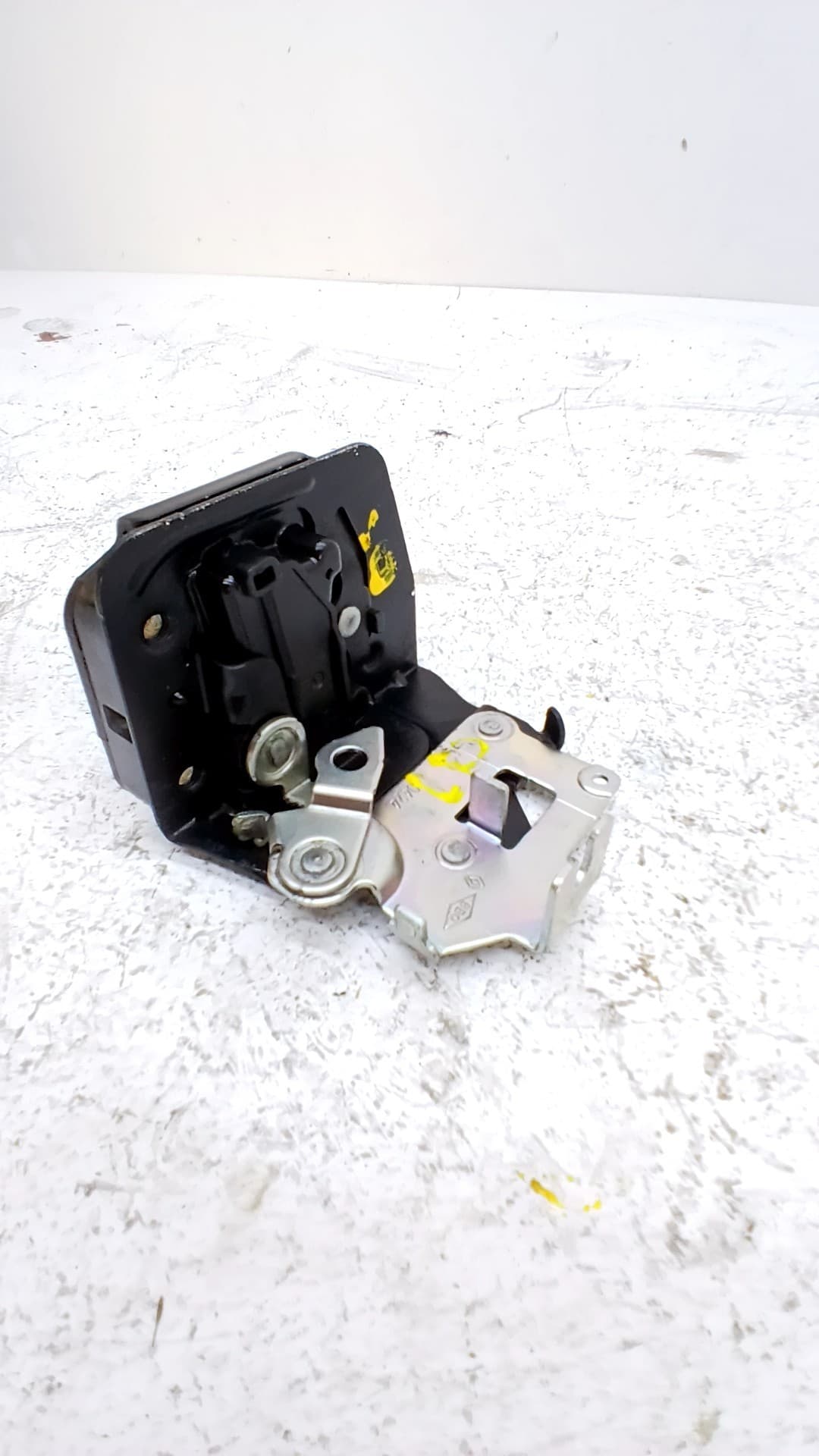 Cerradura puerta trasera derecha RENAULT MASTER IV FURGONETA 2