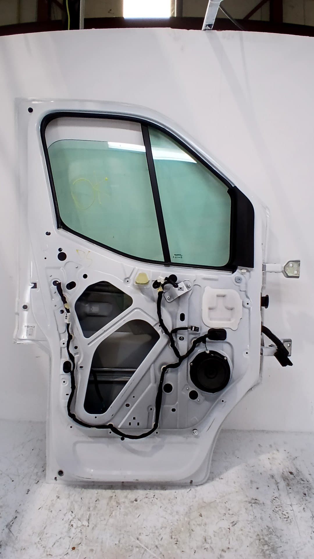 Puerta delantera izquierda RENAULT MASTER IV FURGONETA 3
