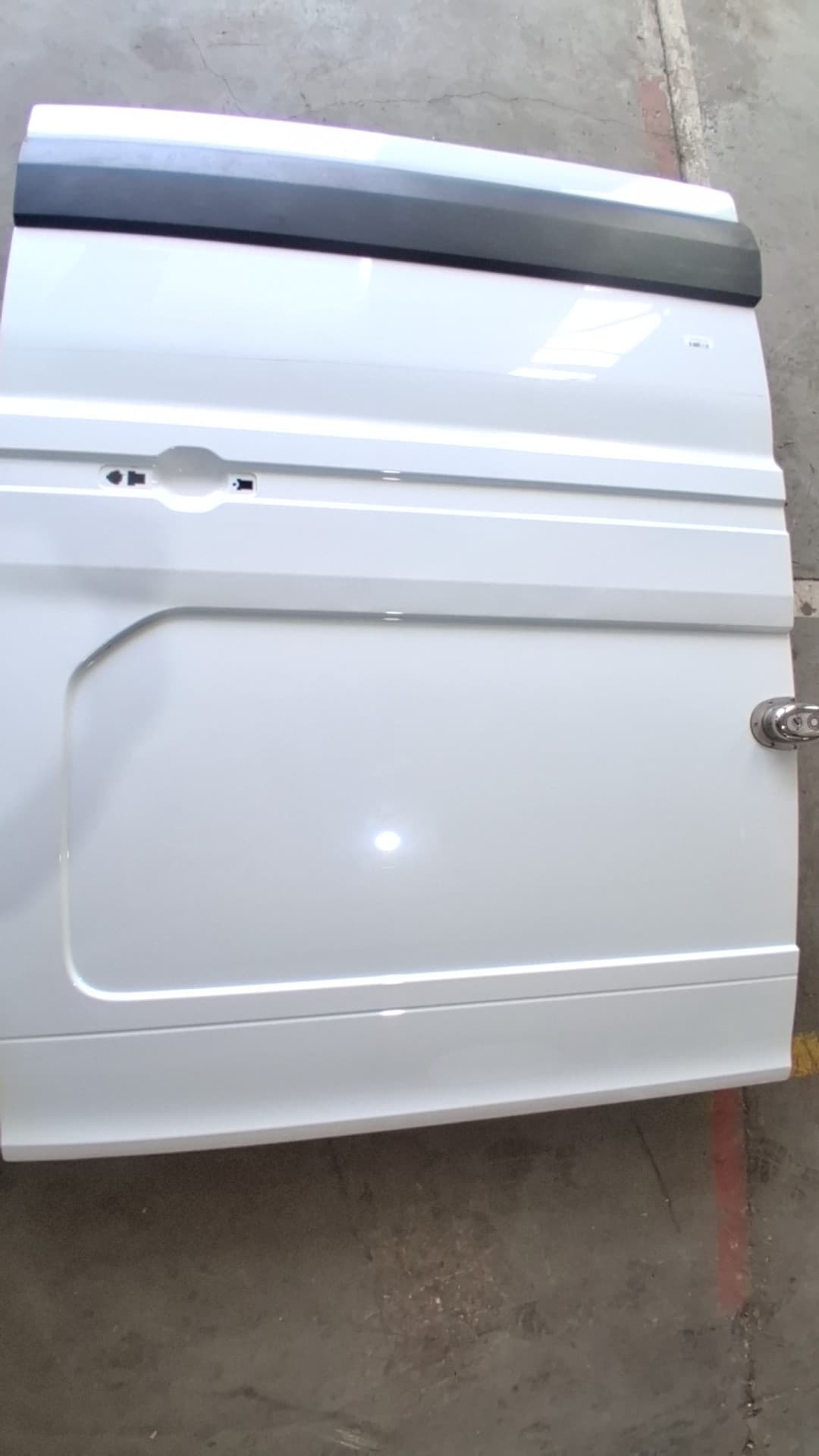 Puerta lateral corredera derecha RENAULT MASTER IV FURGONETA