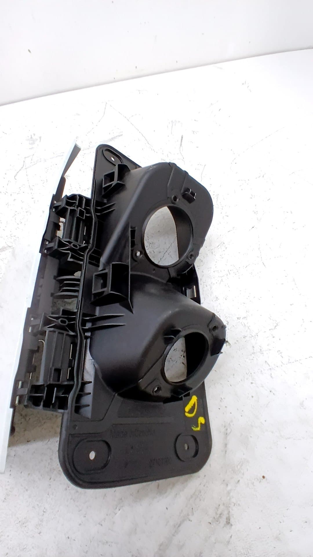 Tapa exterior combustible RENAULT MASTER IV FURGONETA 2