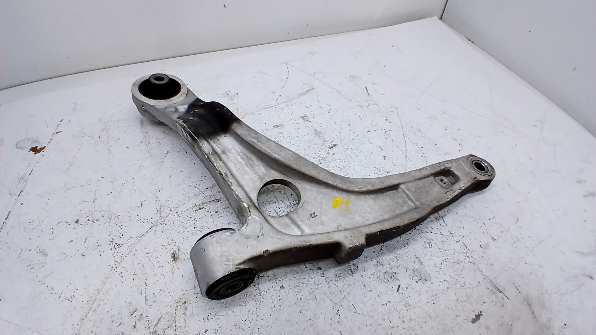 Brazo suspension inferior delantero derecho RENAULT MASTER IV FURGONETA