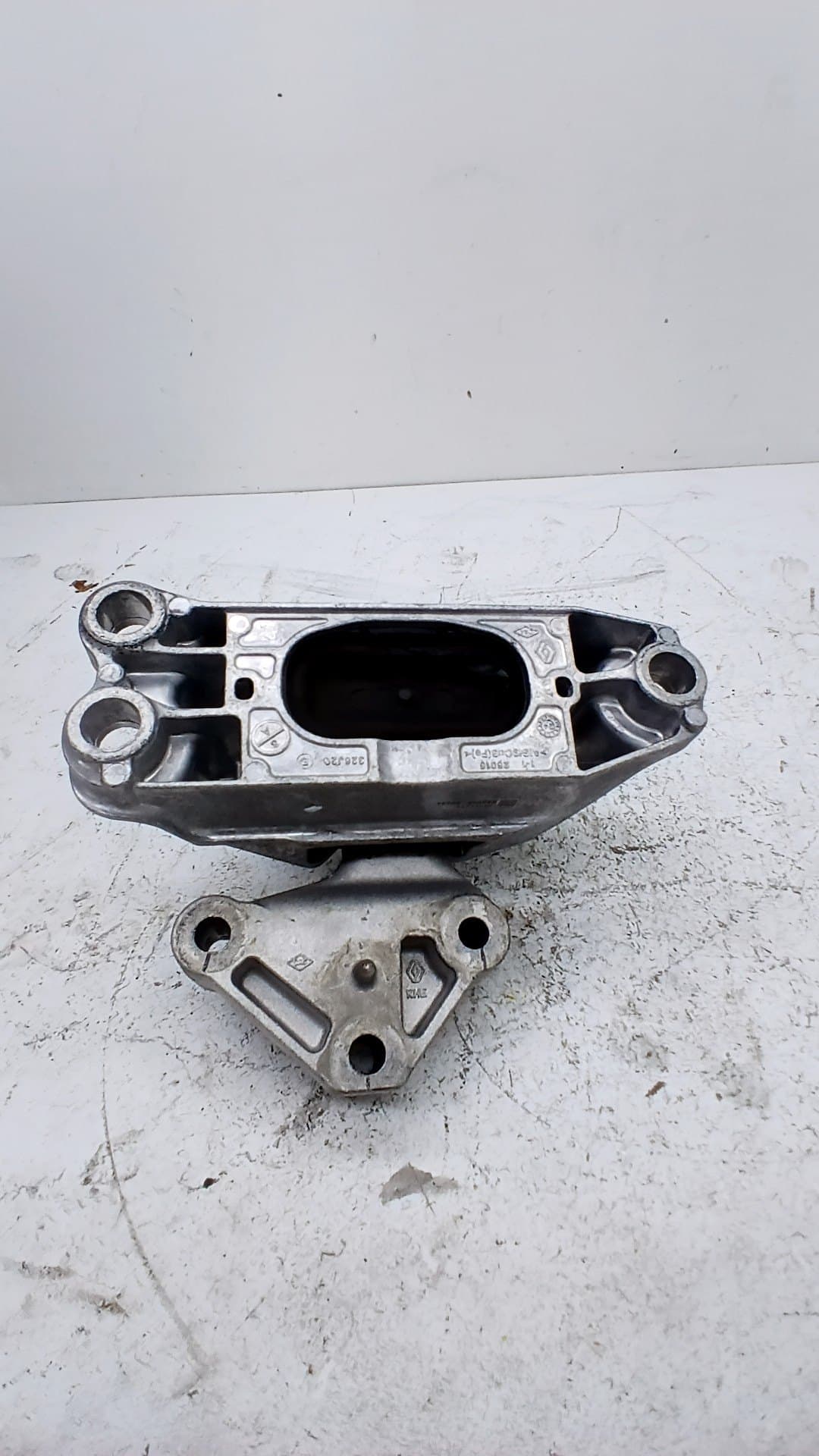 Soporte motor RENAULT MASTER IV FURGONETA 2