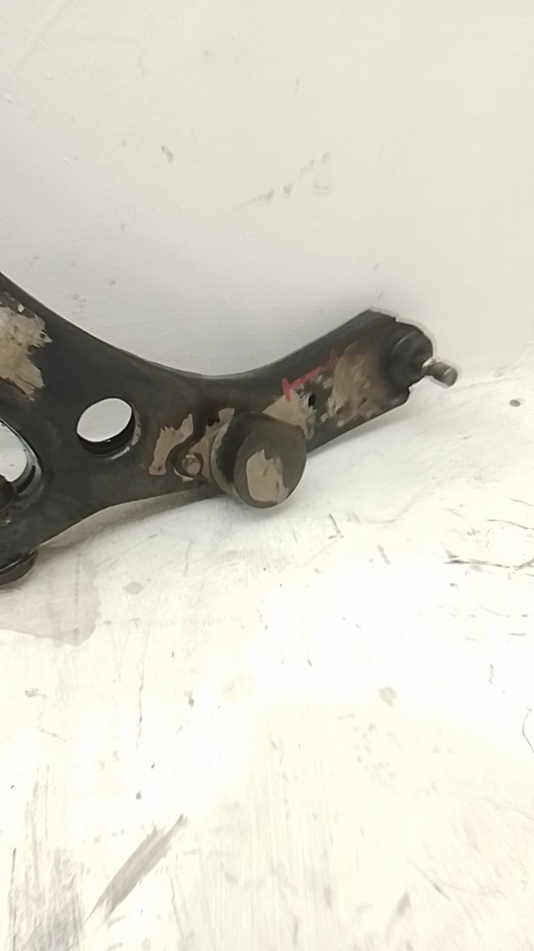Brazo suspension inferior delantero izquierdo MAZDA 5 (CR) 3