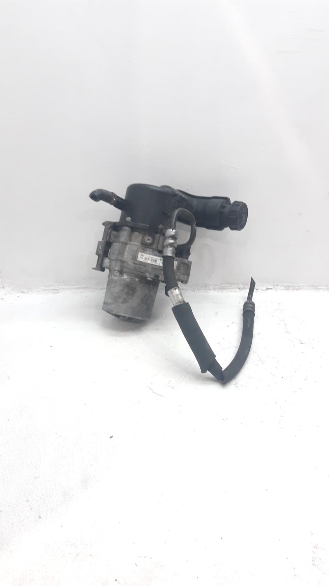Bomba direccion PEUGEOT 508 SW I (8E_)