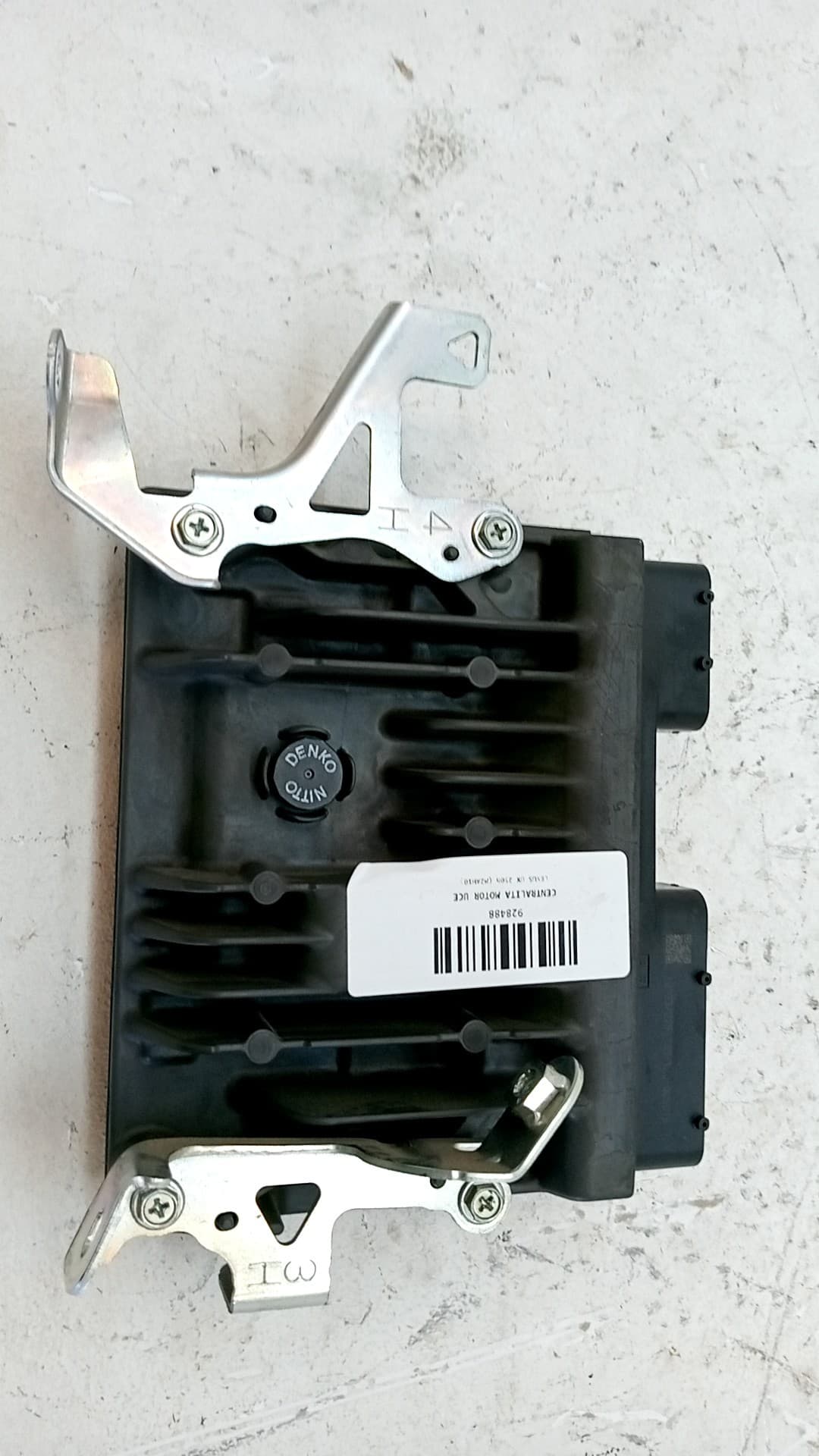 Centralita motor uce LEXUS UX 3