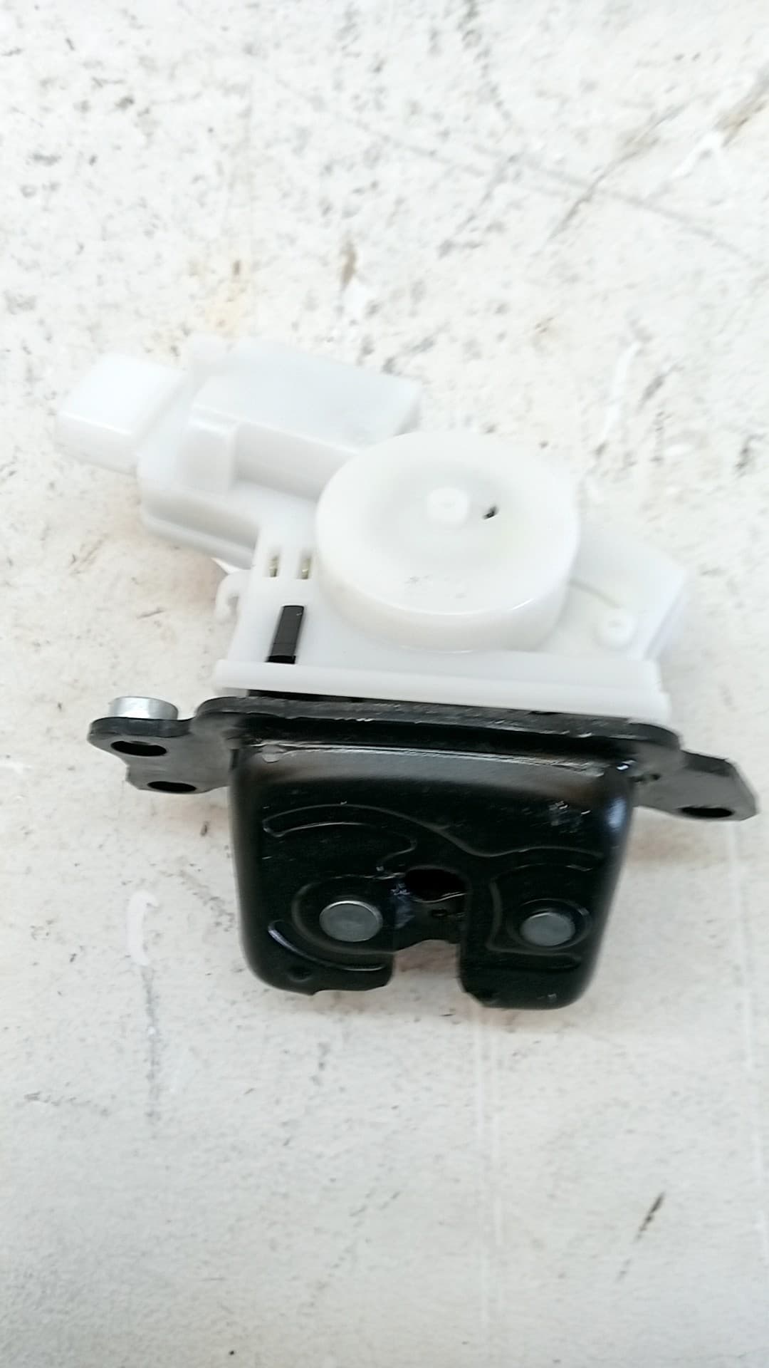 Cerradura maletero / porton LEXUS UX 2
