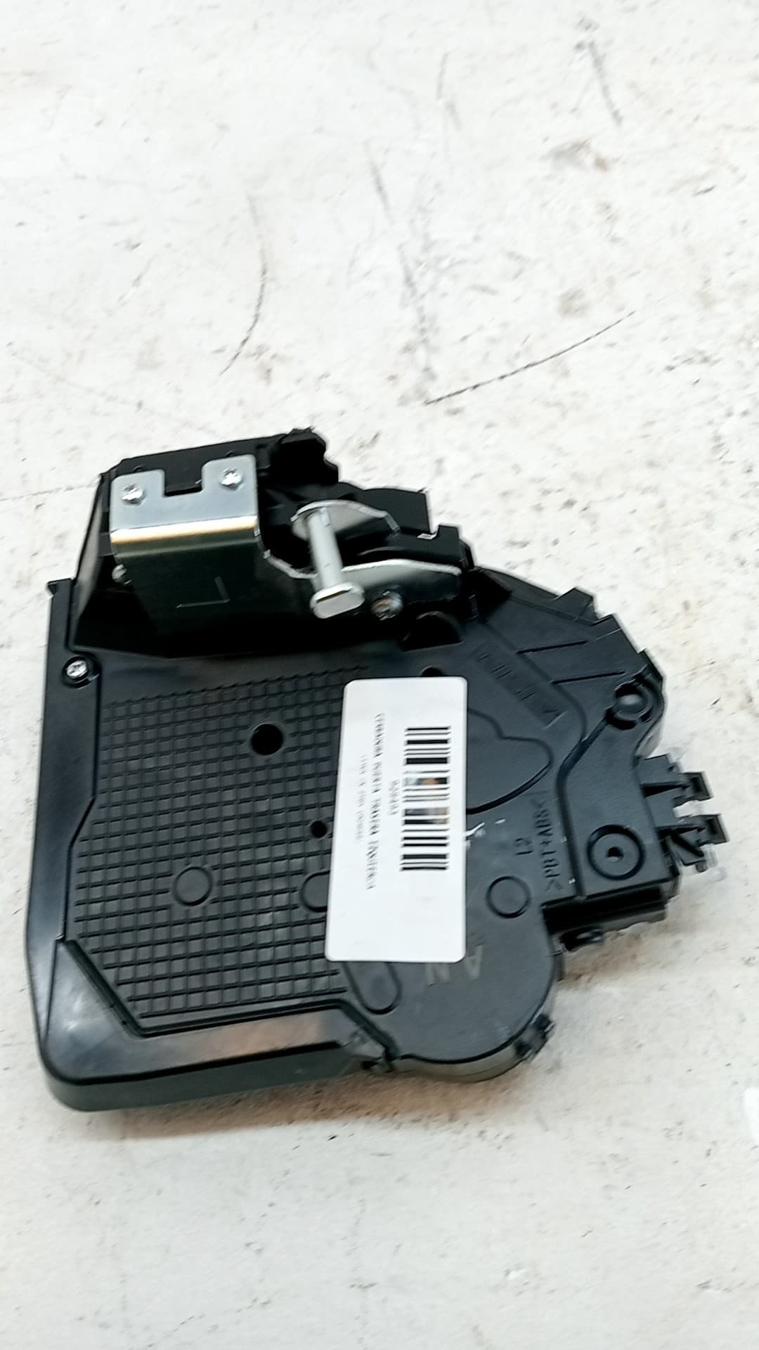 Cerradura puerta trasera izquierda LEXUS UX