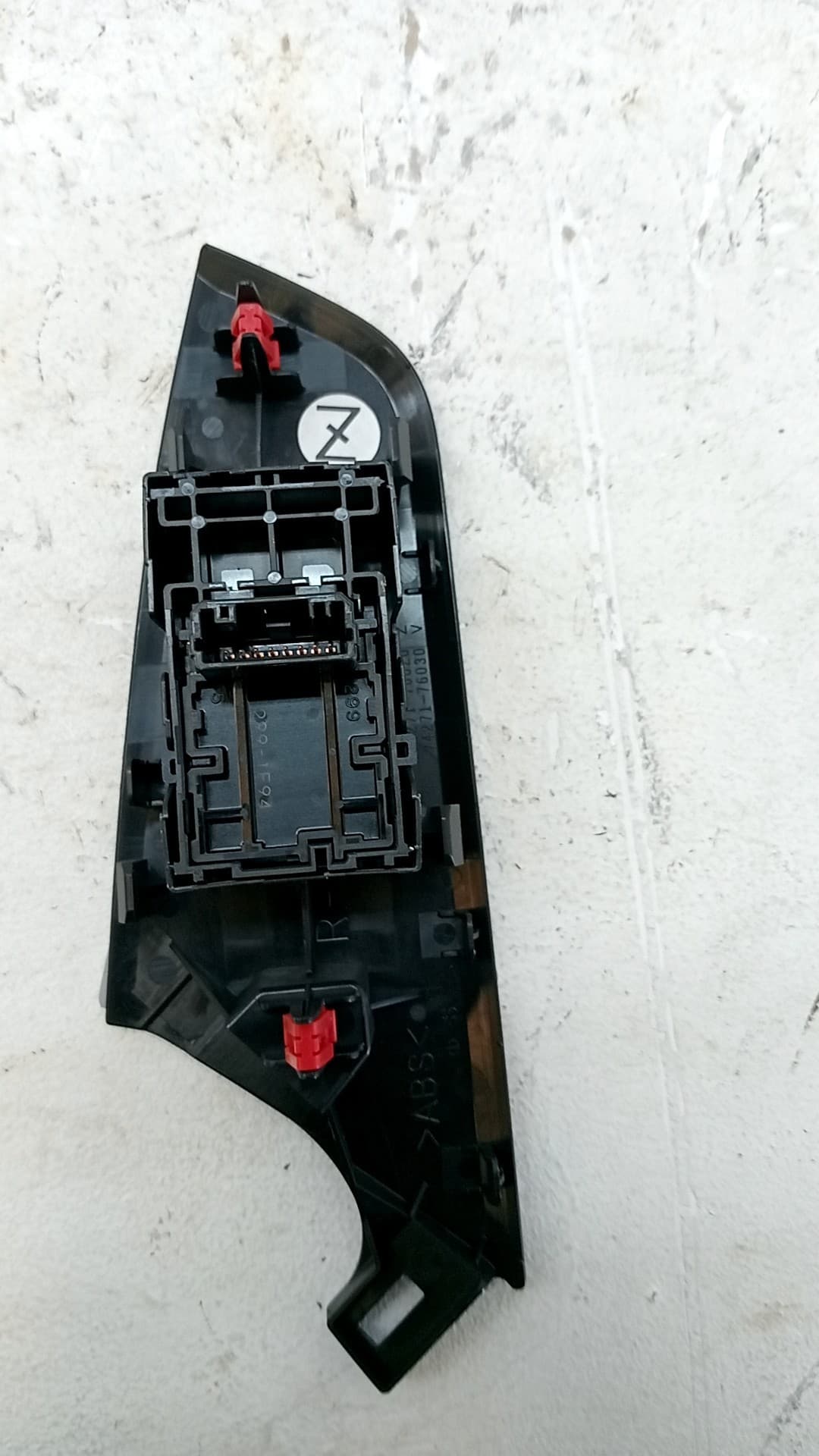 Mando elevalunas trasero derecho LEXUS UX 2