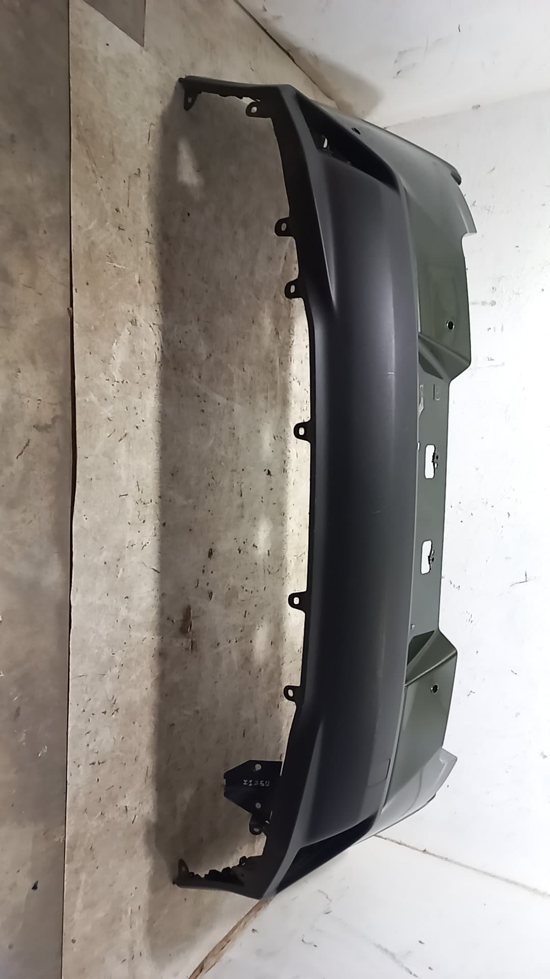Paragolpes trasero LEXUS UX 3