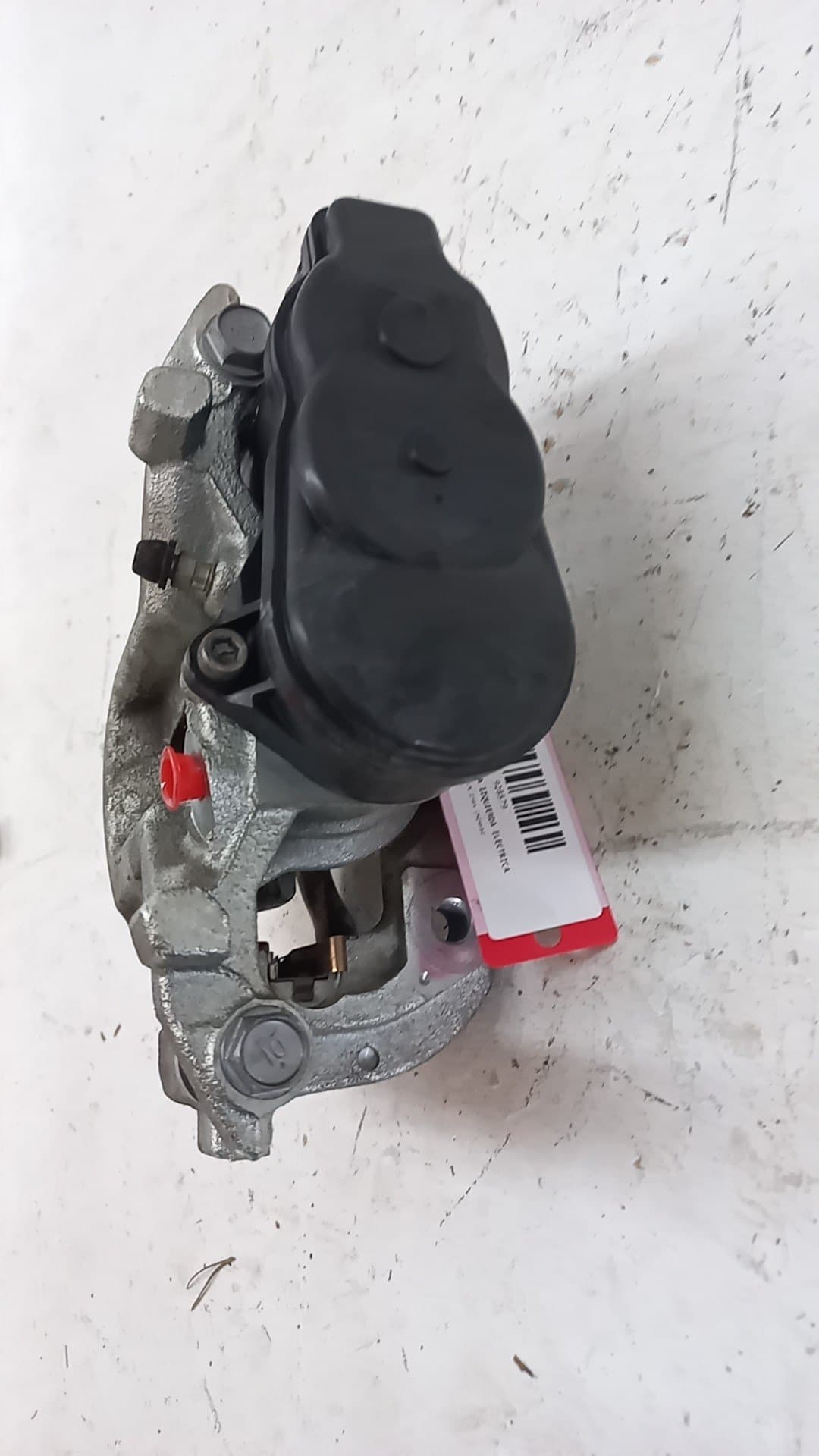 Recambio LEXUS UX ref. 4785033270 3