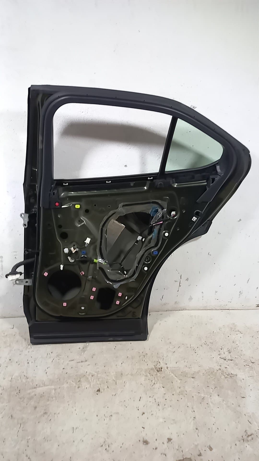 Puerta trasera derecha LEXUS UX 2