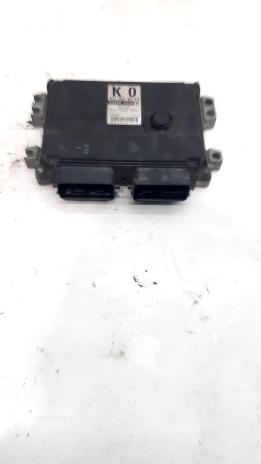Centralita motor uce SUZUKI SWIFT SF BERLINA (EA)