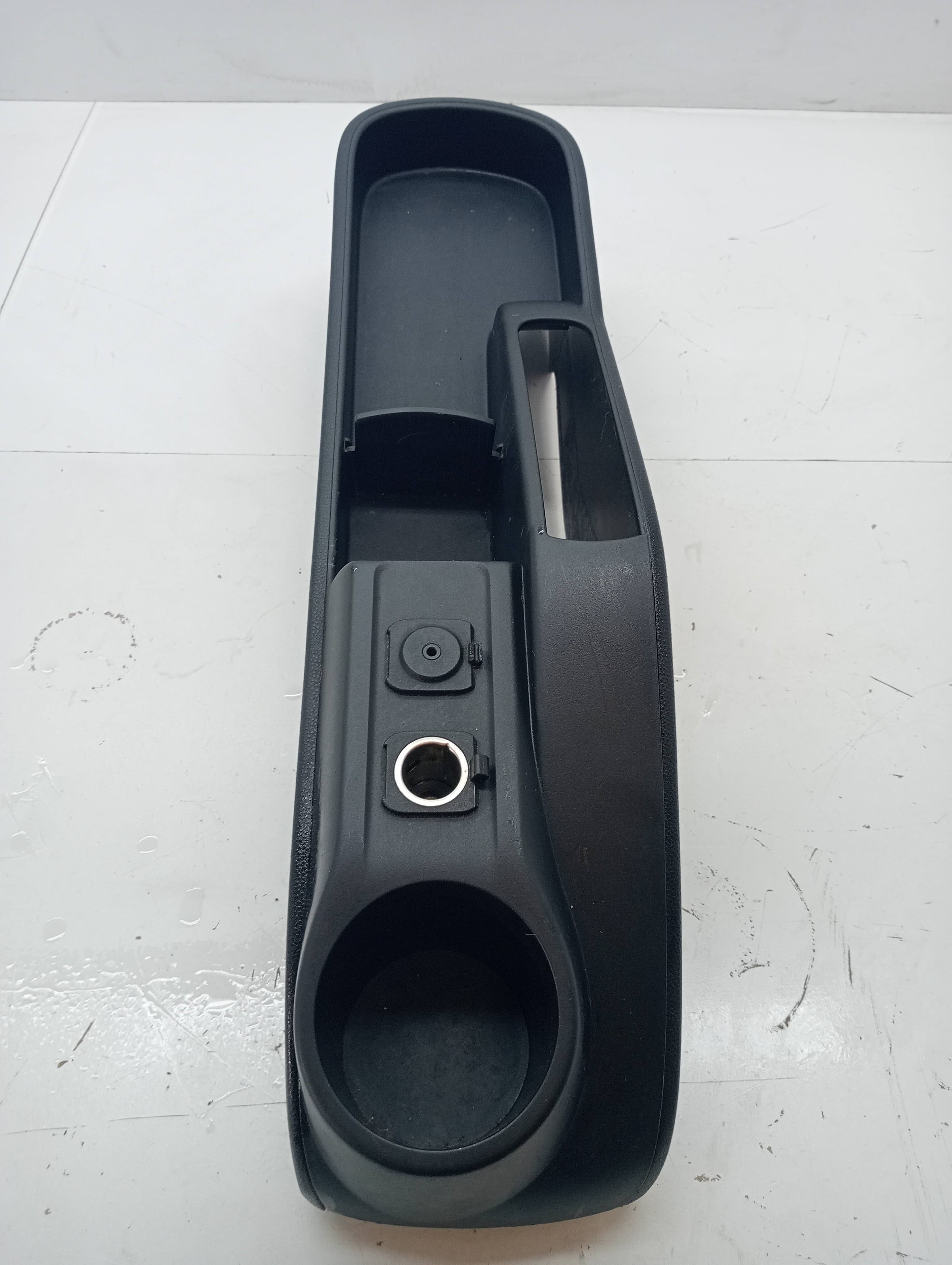 Consola central MAZDA 2 LIM 4