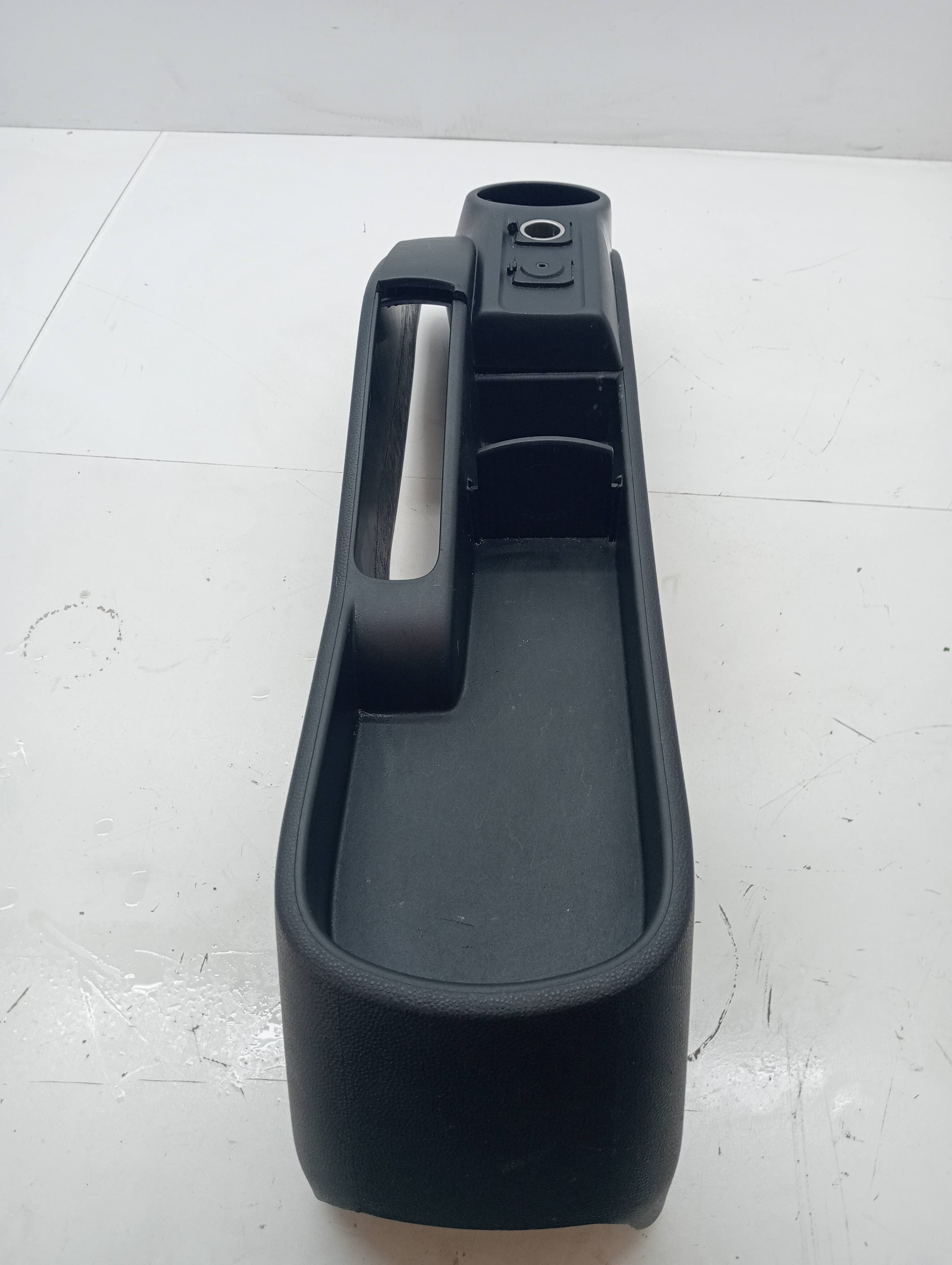 Consola central MAZDA 2 LIM 3