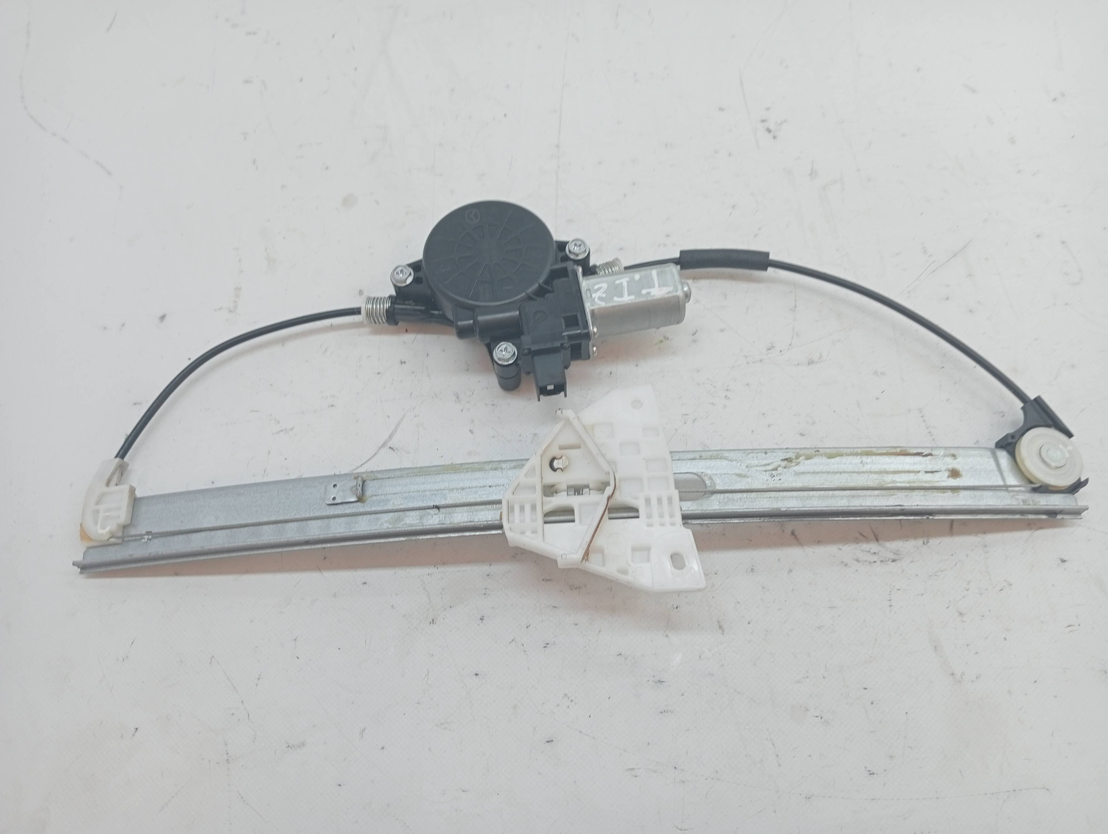 Elevalunas trasero izquierdo MAZDA 2 LIM 2